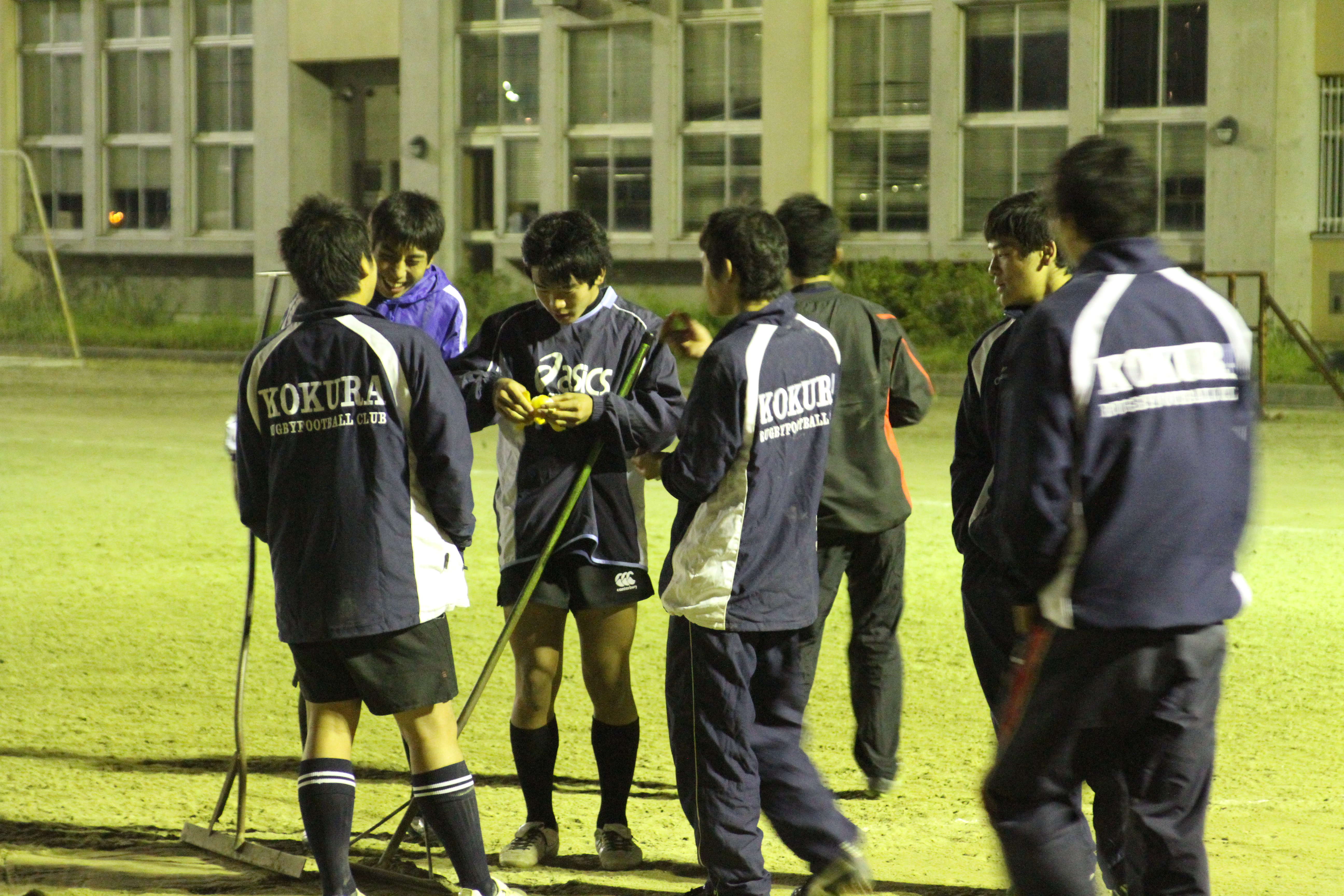 http://kokura-rugby.sakura.ne.jp/2010.10.28-6.JPG