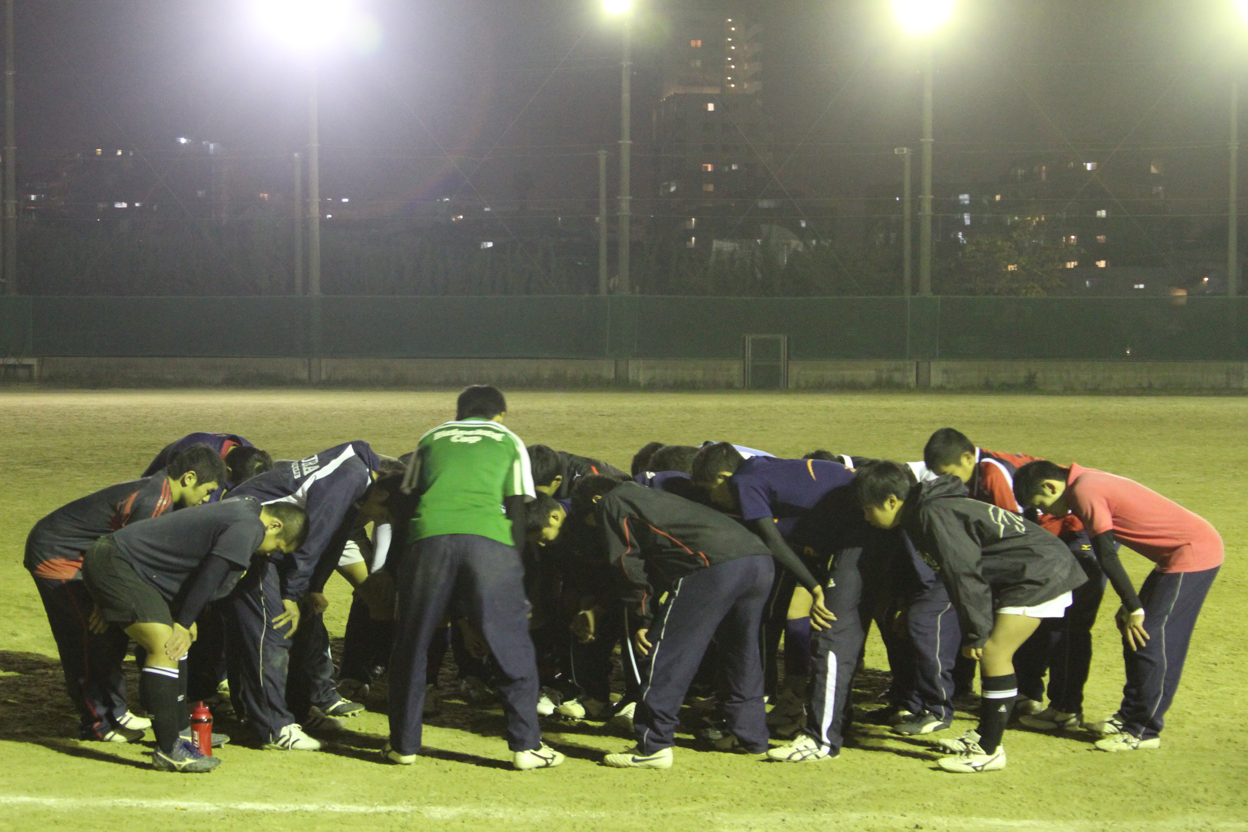 http://kokura-rugby.sakura.ne.jp/2010.11.30-2.JPG