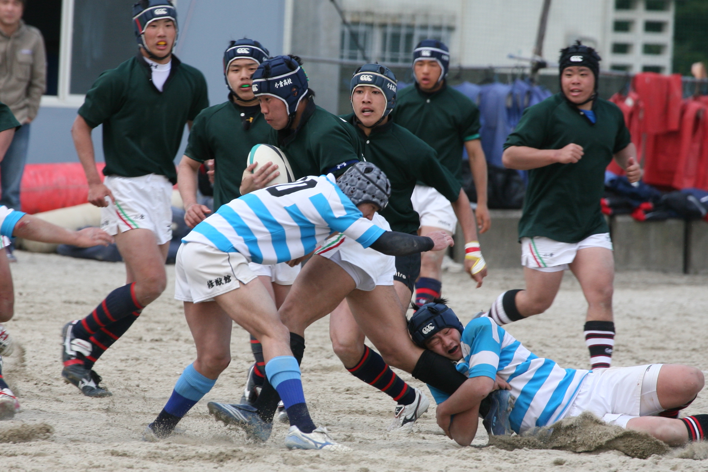 http://kokura-rugby.sakura.ne.jp/2010.3.28-%EF%BC%93.JPG