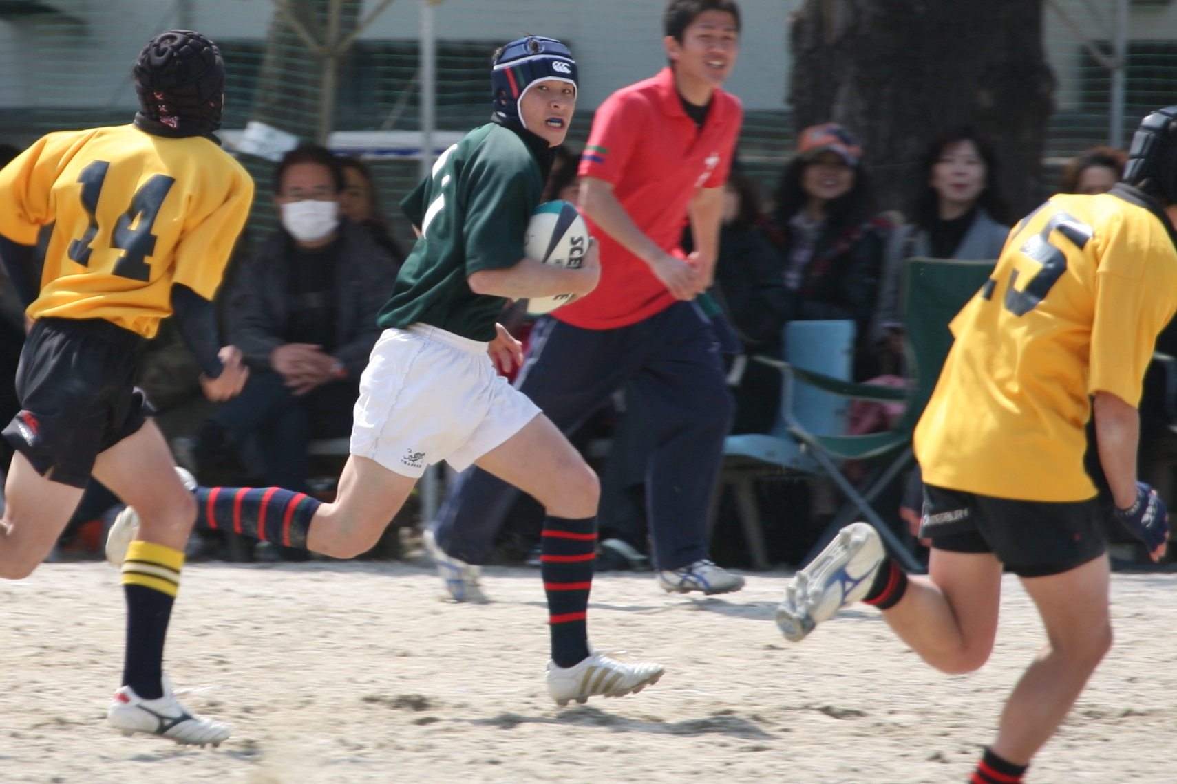 http://kokura-rugby.sakura.ne.jp/2010.3.28-%EF%BC%98.JPG