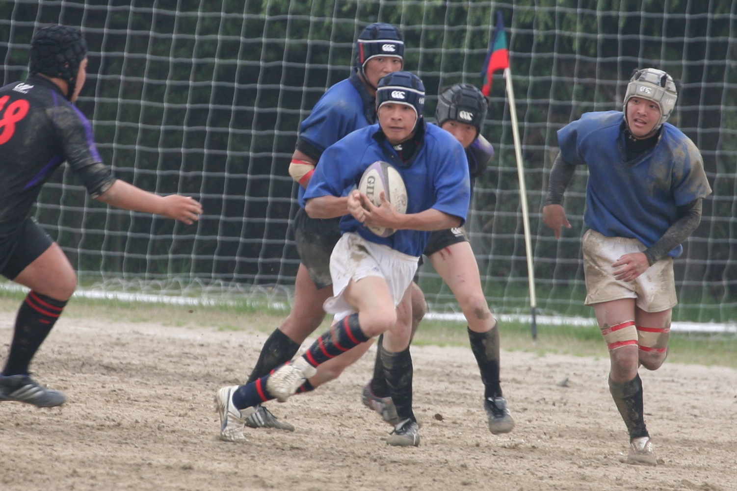 http://kokura-rugby.sakura.ne.jp/2010.4.11-7.JPG