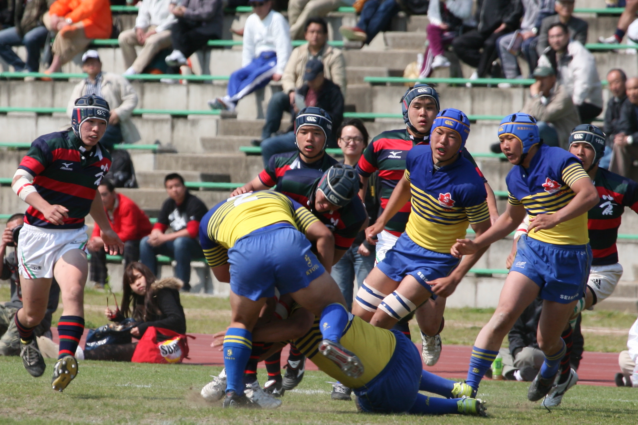 http://kokura-rugby.sakura.ne.jp/2010.5.1-1.JPG