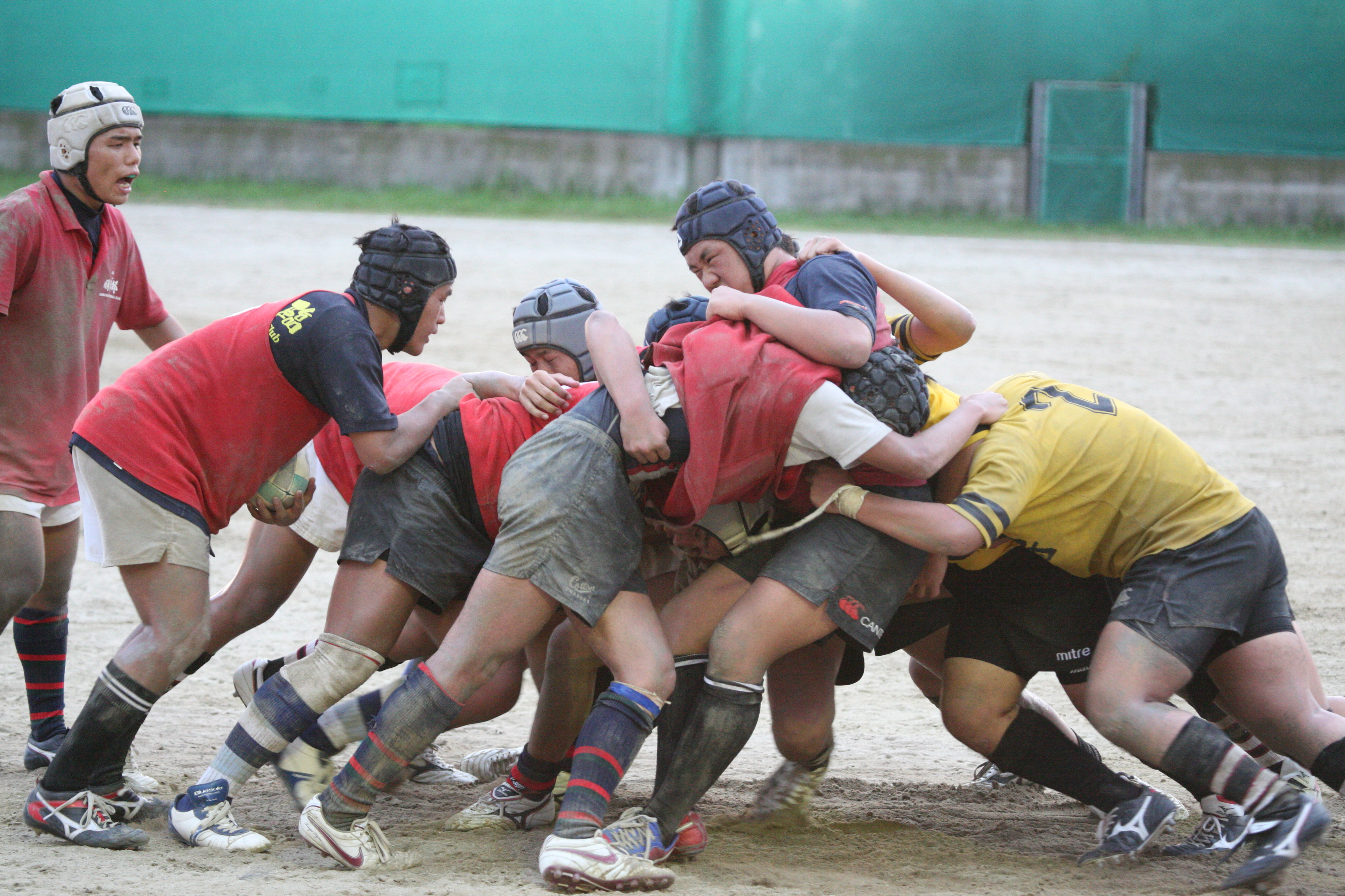 http://kokura-rugby.sakura.ne.jp/2010.7.31%E7%B7%B4%E7%BF%92%E9%A2%A8%E6%99%AF-1.JPG