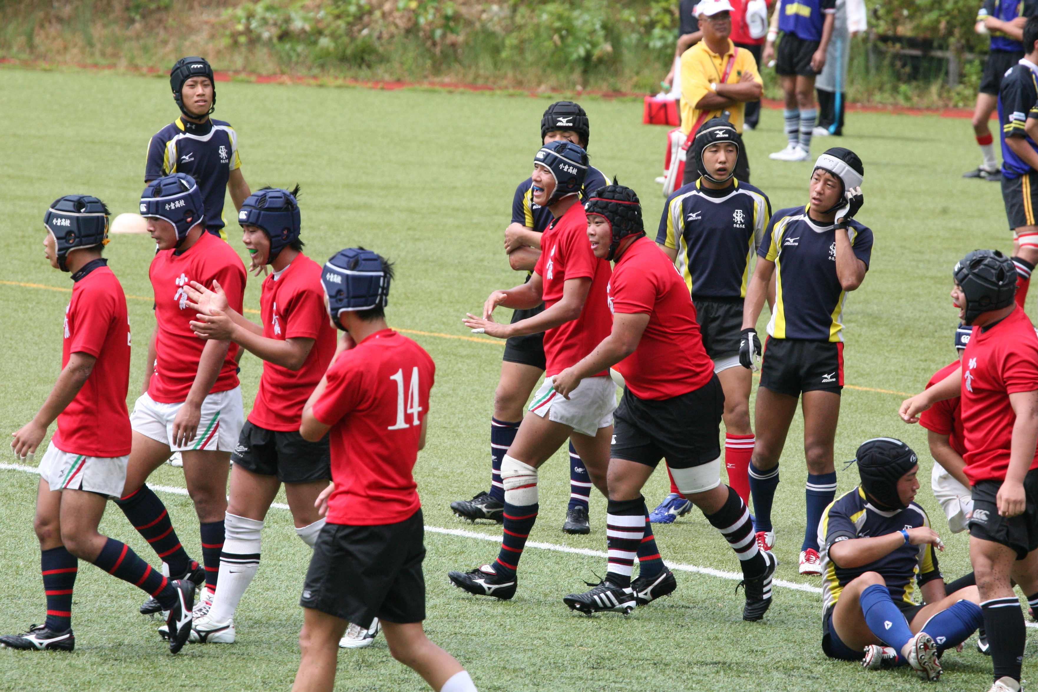 http://kokura-rugby.sakura.ne.jp/2010.9.20B2.JPG