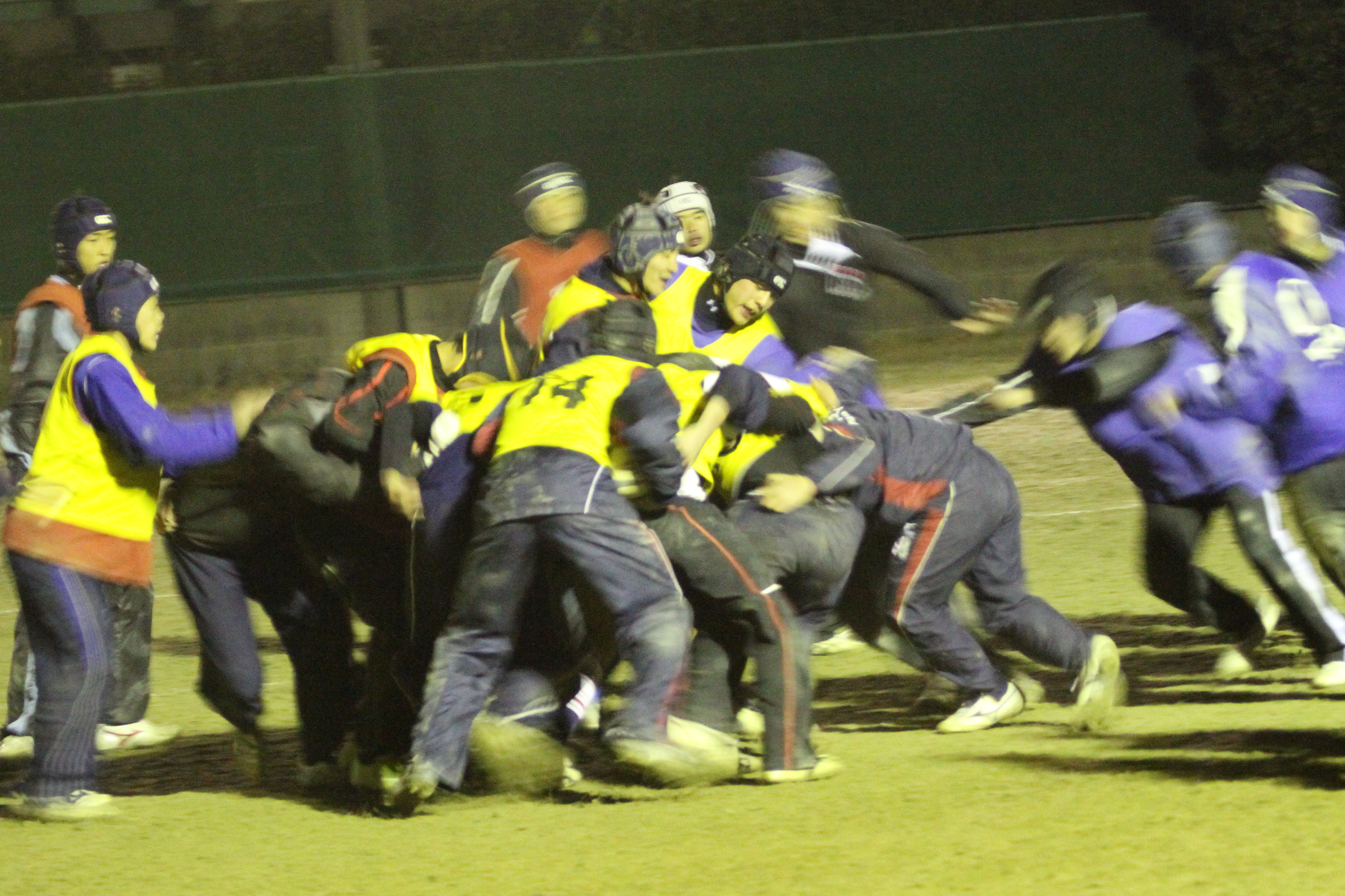 http://kokura-rugby.sakura.ne.jp/2011.1.13-1.JPG