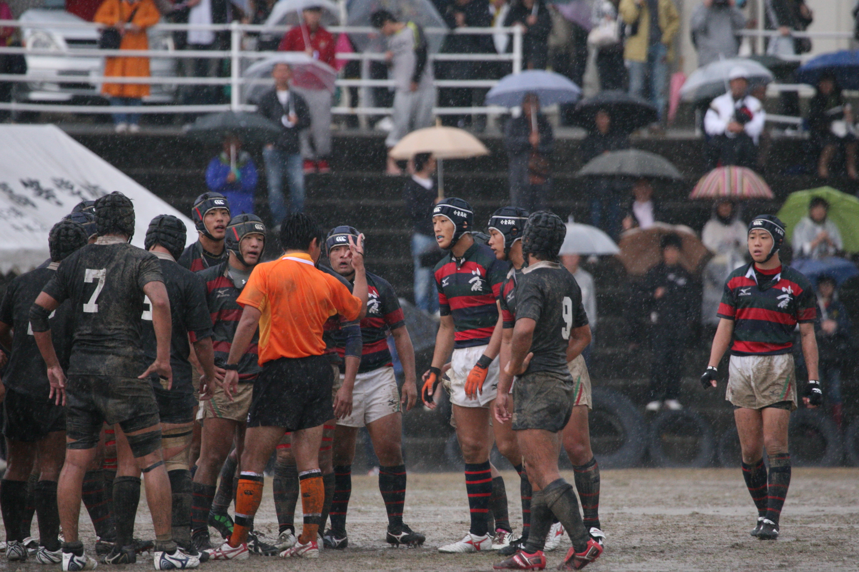 http://kokura-rugby.sakura.ne.jp/2011.10-30-22.JPG