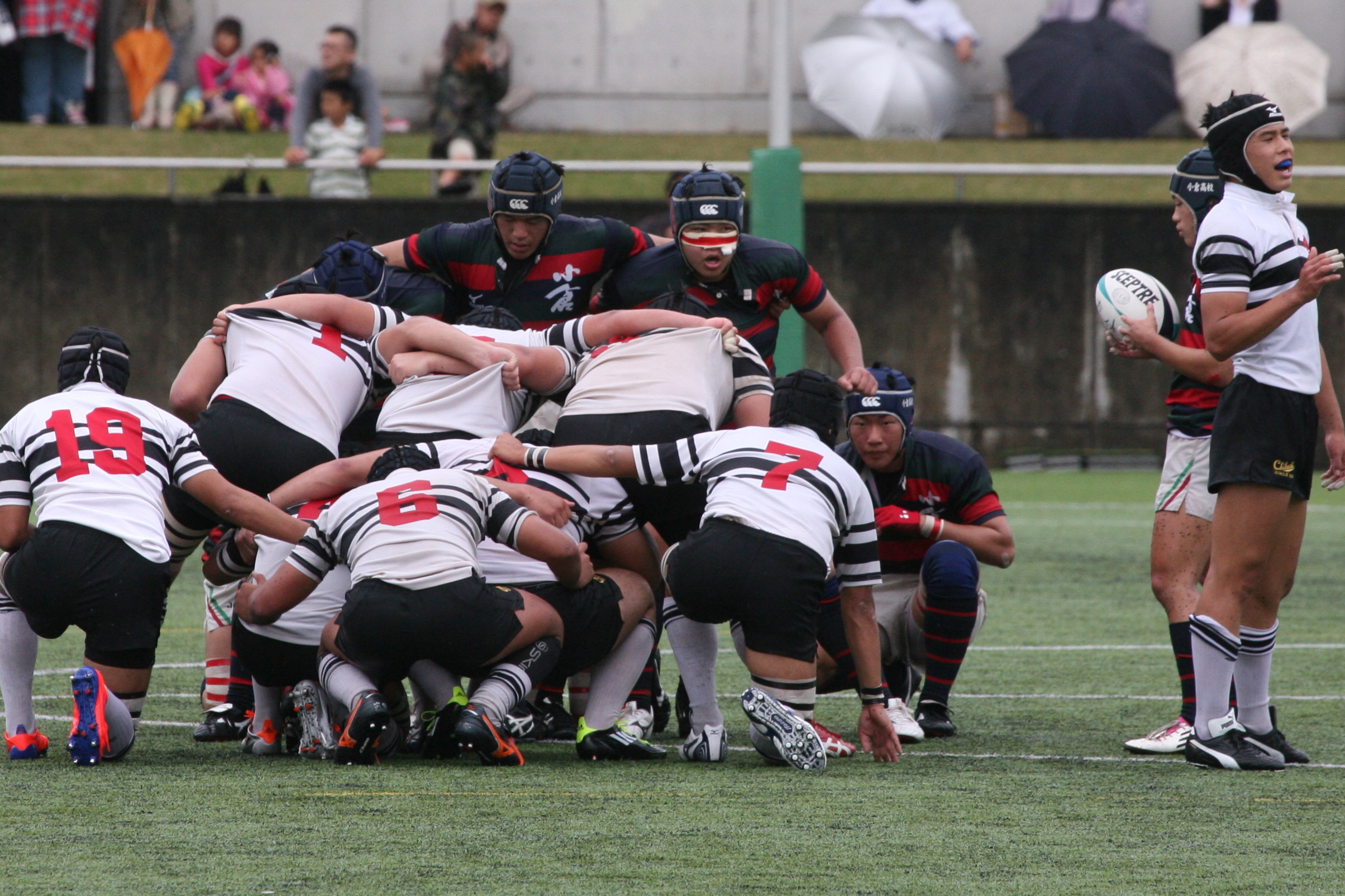 http://kokura-rugby.sakura.ne.jp/2011.11.6-2-16.JPG