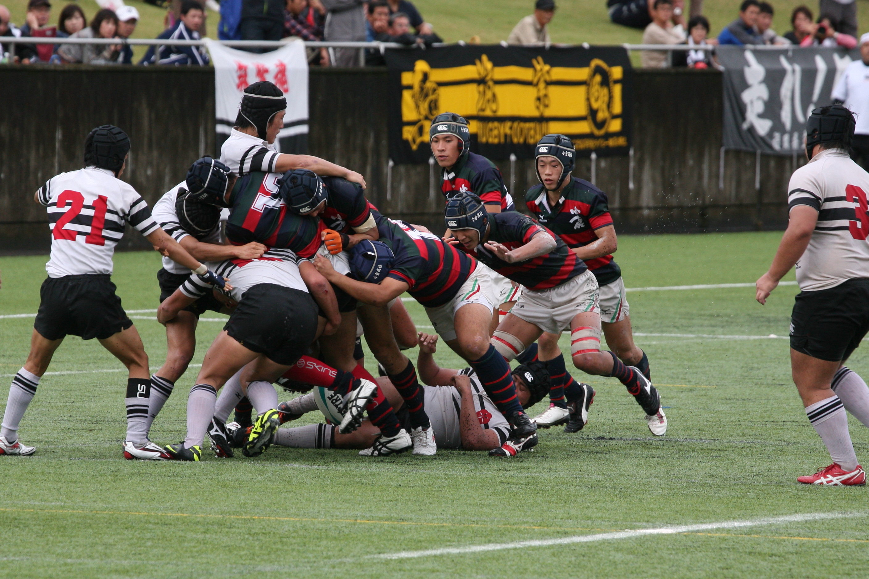 http://kokura-rugby.sakura.ne.jp/2011.11.6-3-27.JPG