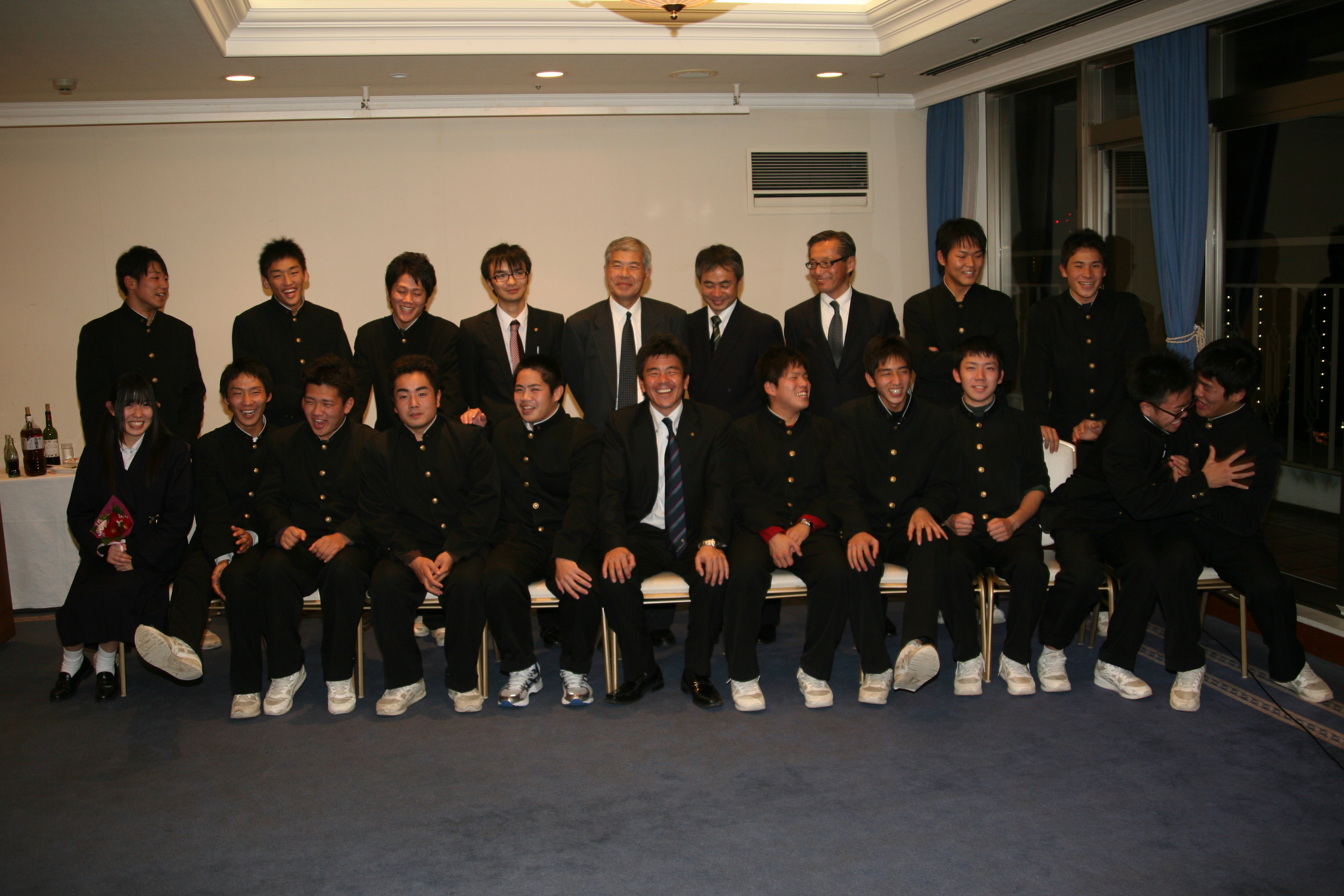 http://kokura-rugby.sakura.ne.jp/2011.12.10-14.JPG