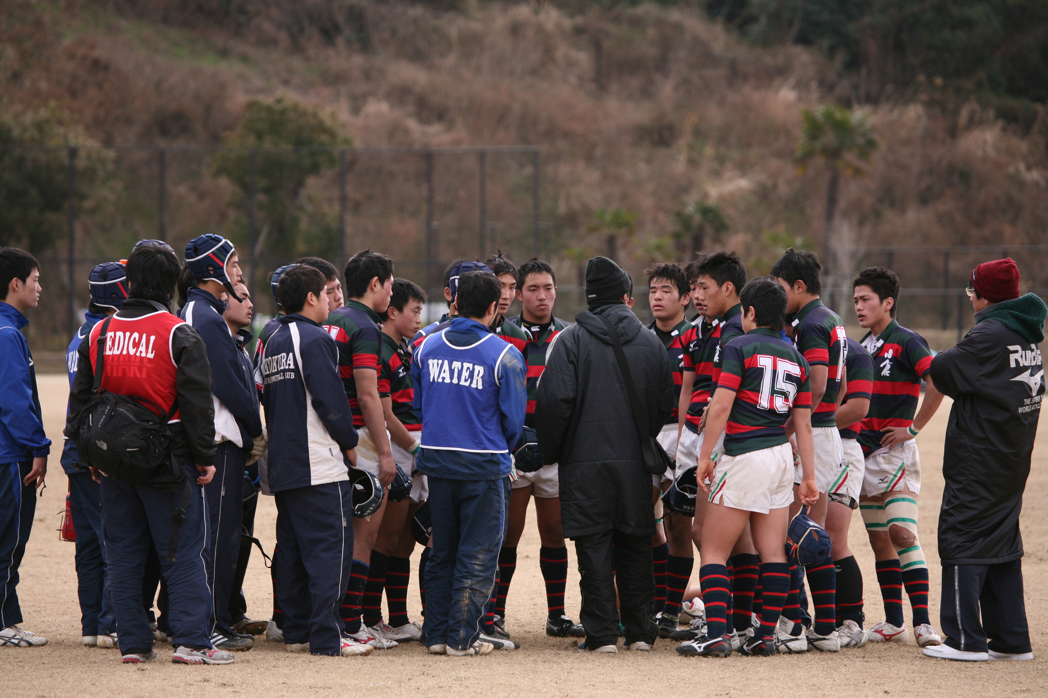 http://kokura-rugby.sakura.ne.jp/2011.2.20-8.JPG