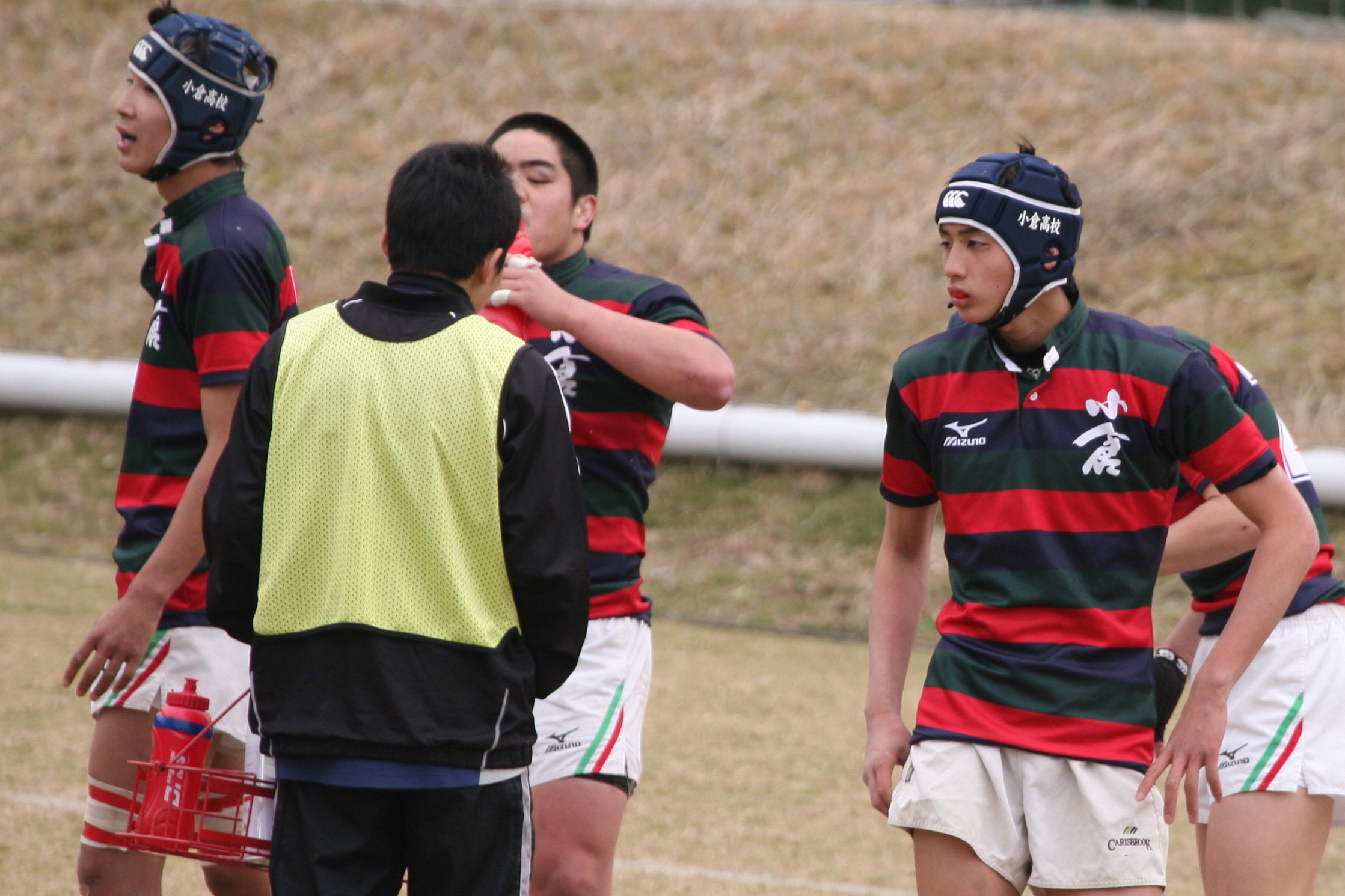 http://kokura-rugby.sakura.ne.jp/2011.2.6-11.JPG