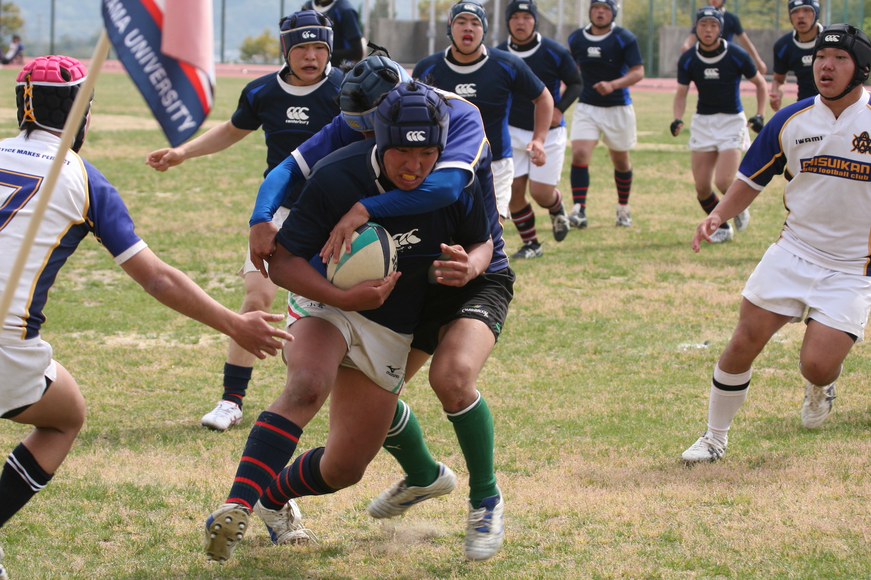 http://kokura-rugby.sakura.ne.jp/2011.4.17-13.JPG