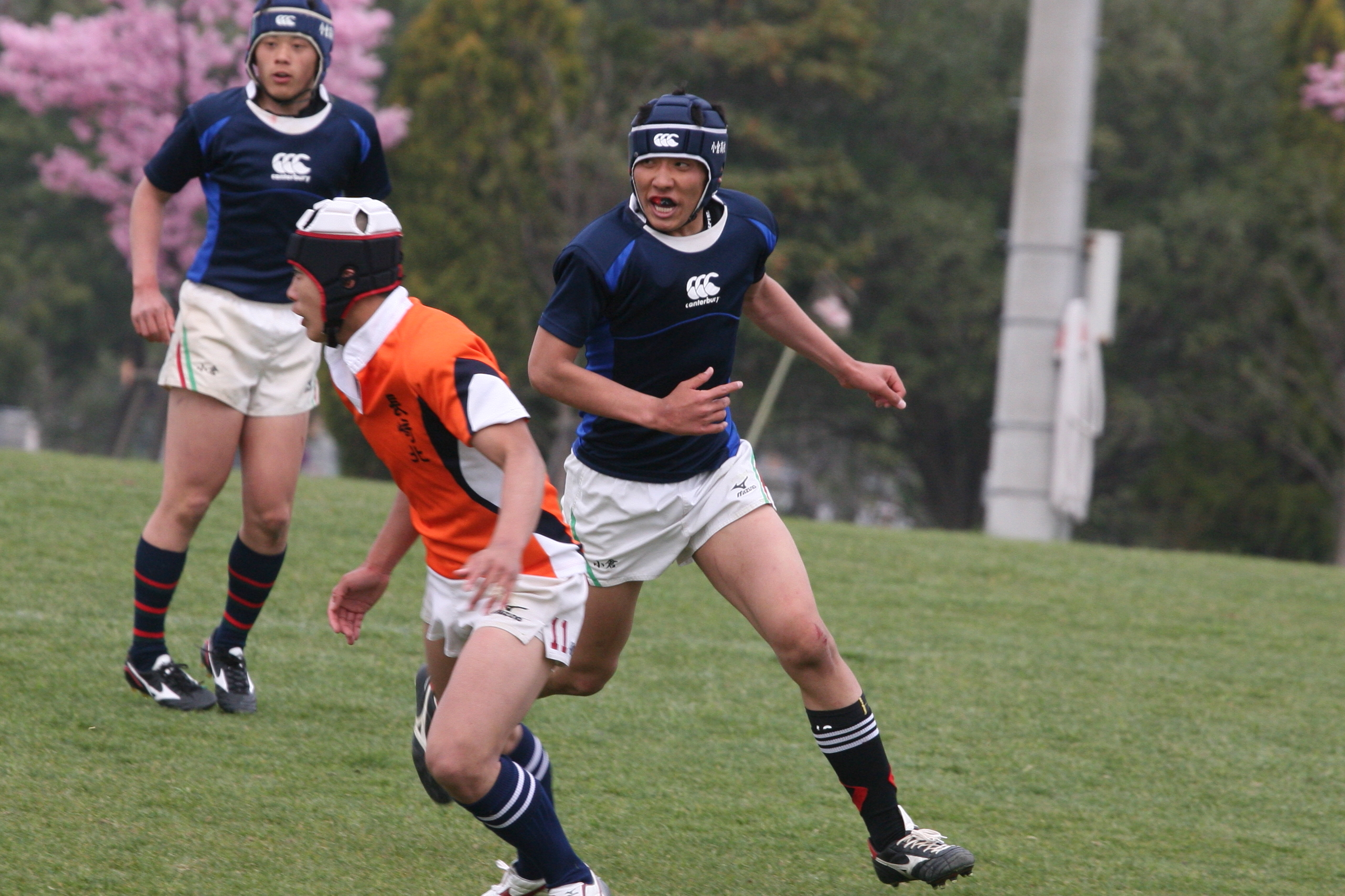 http://kokura-rugby.sakura.ne.jp/2011.4.2-7.JPG
