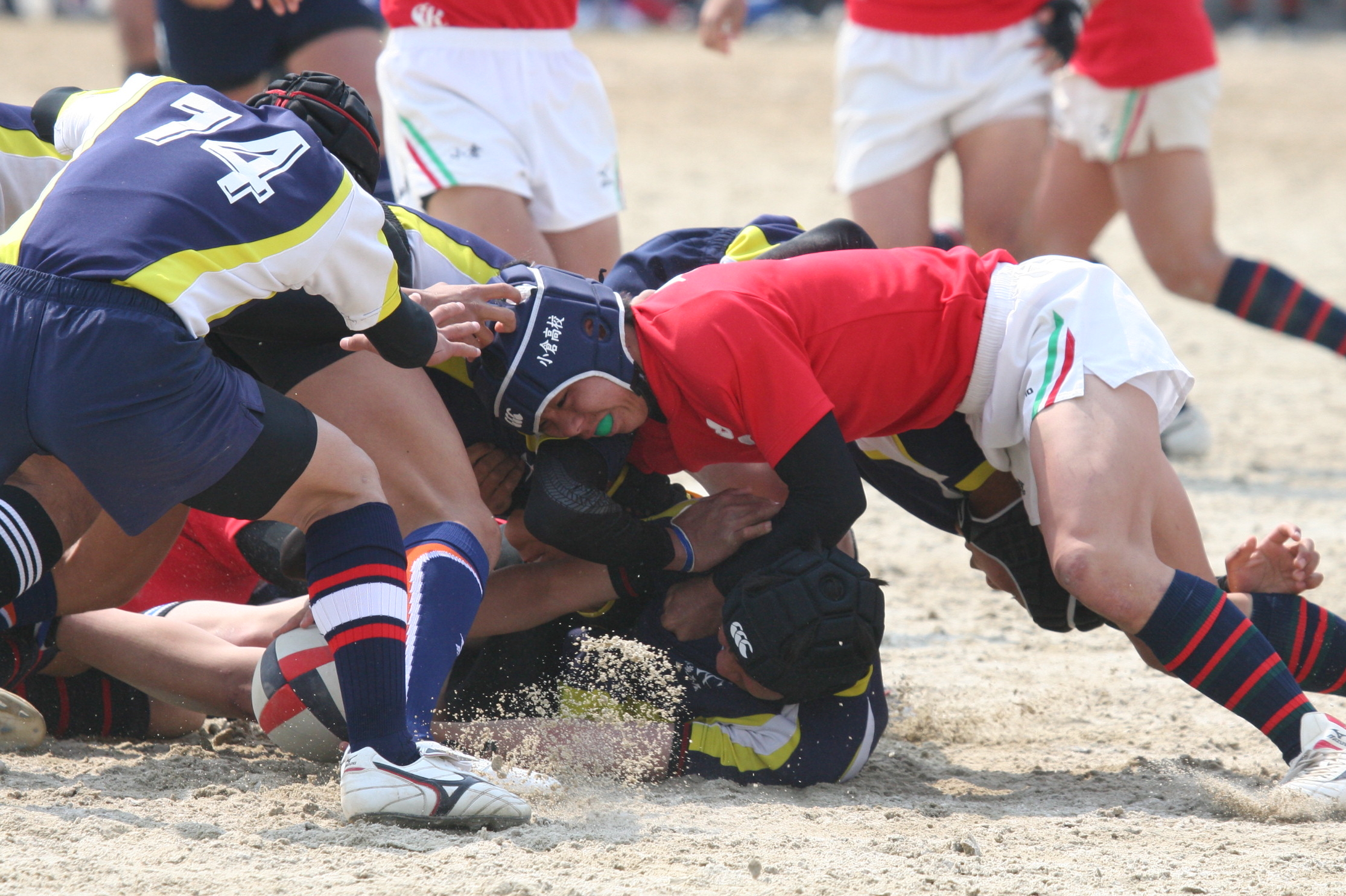 http://kokura-rugby.sakura.ne.jp/2011.4.23-6.jpg