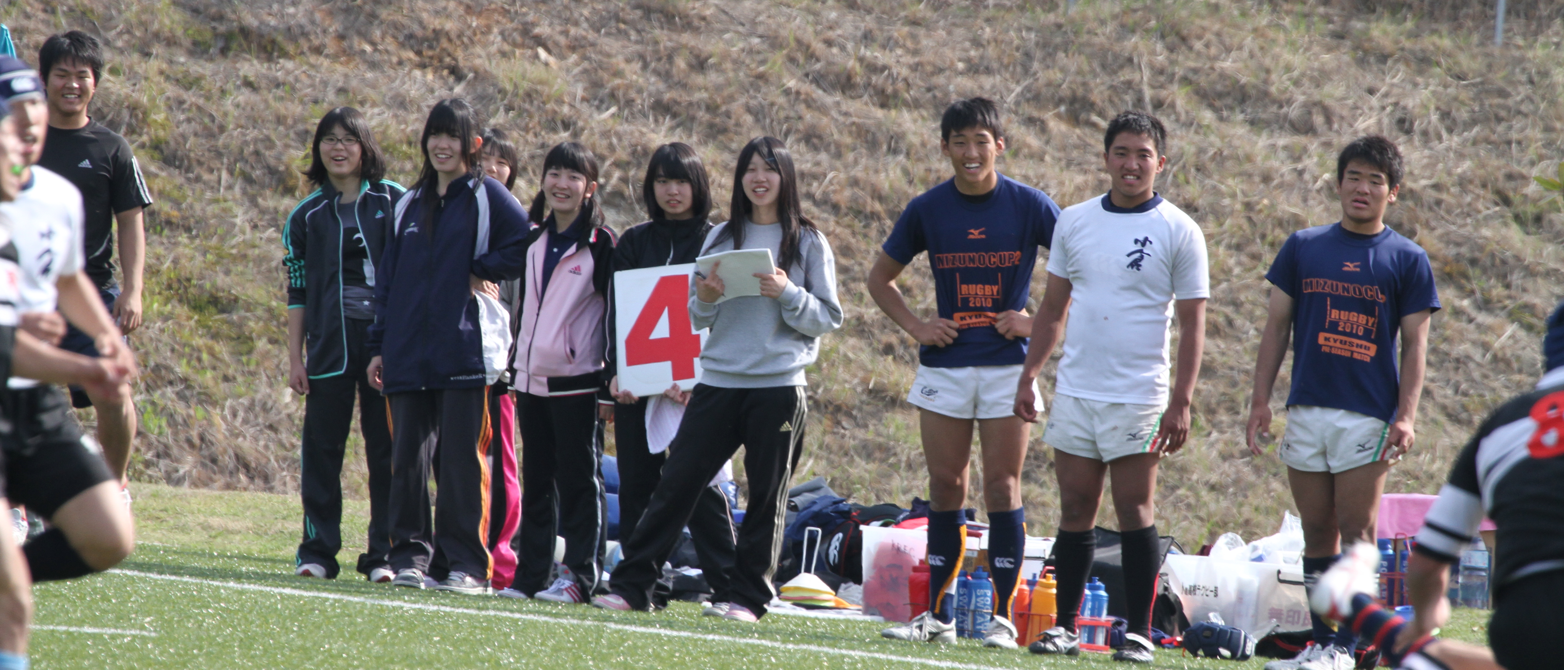 http://kokura-rugby.sakura.ne.jp/2011.4.29-A.JPG