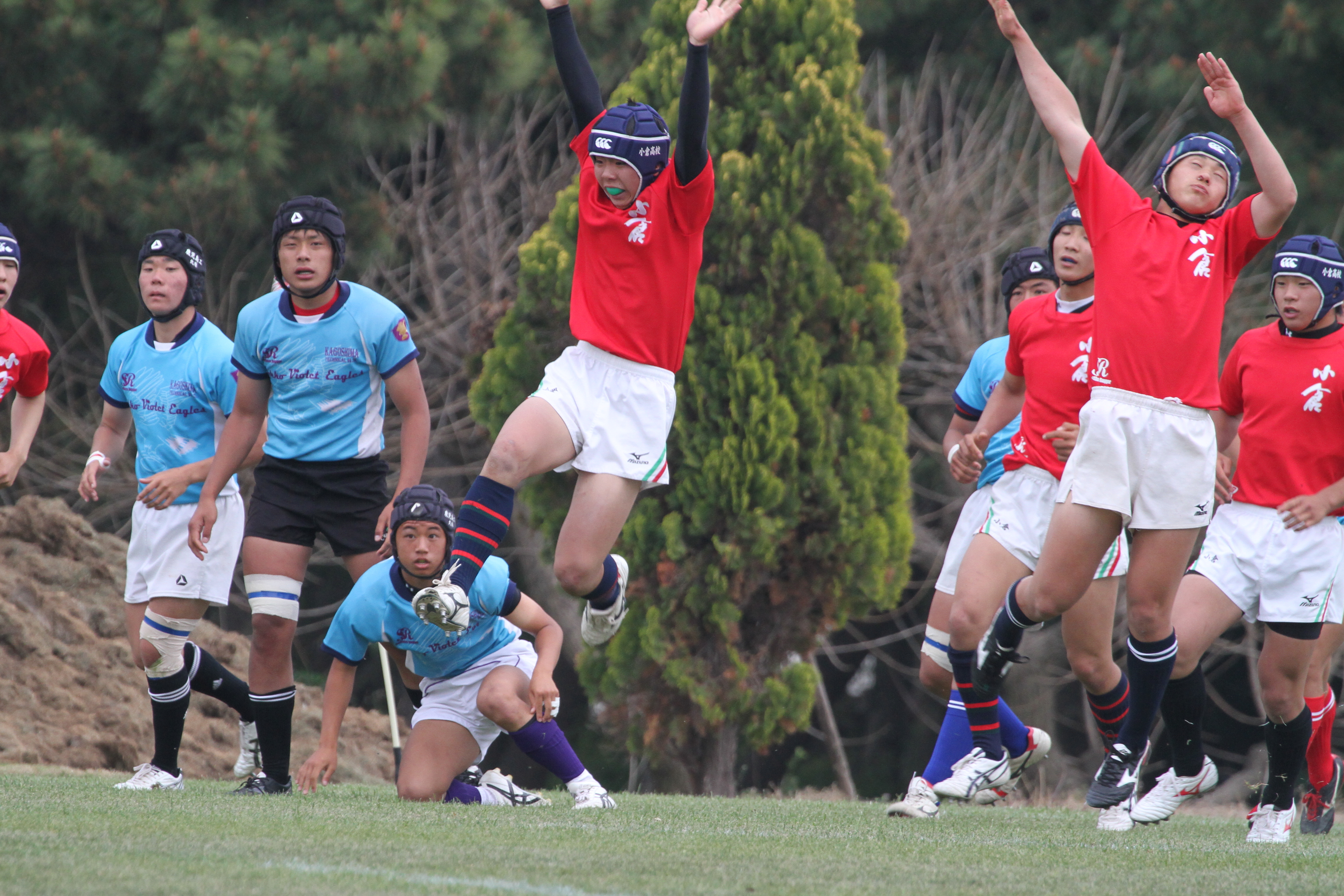http://kokura-rugby.sakura.ne.jp/2011.4.30-7.JPG