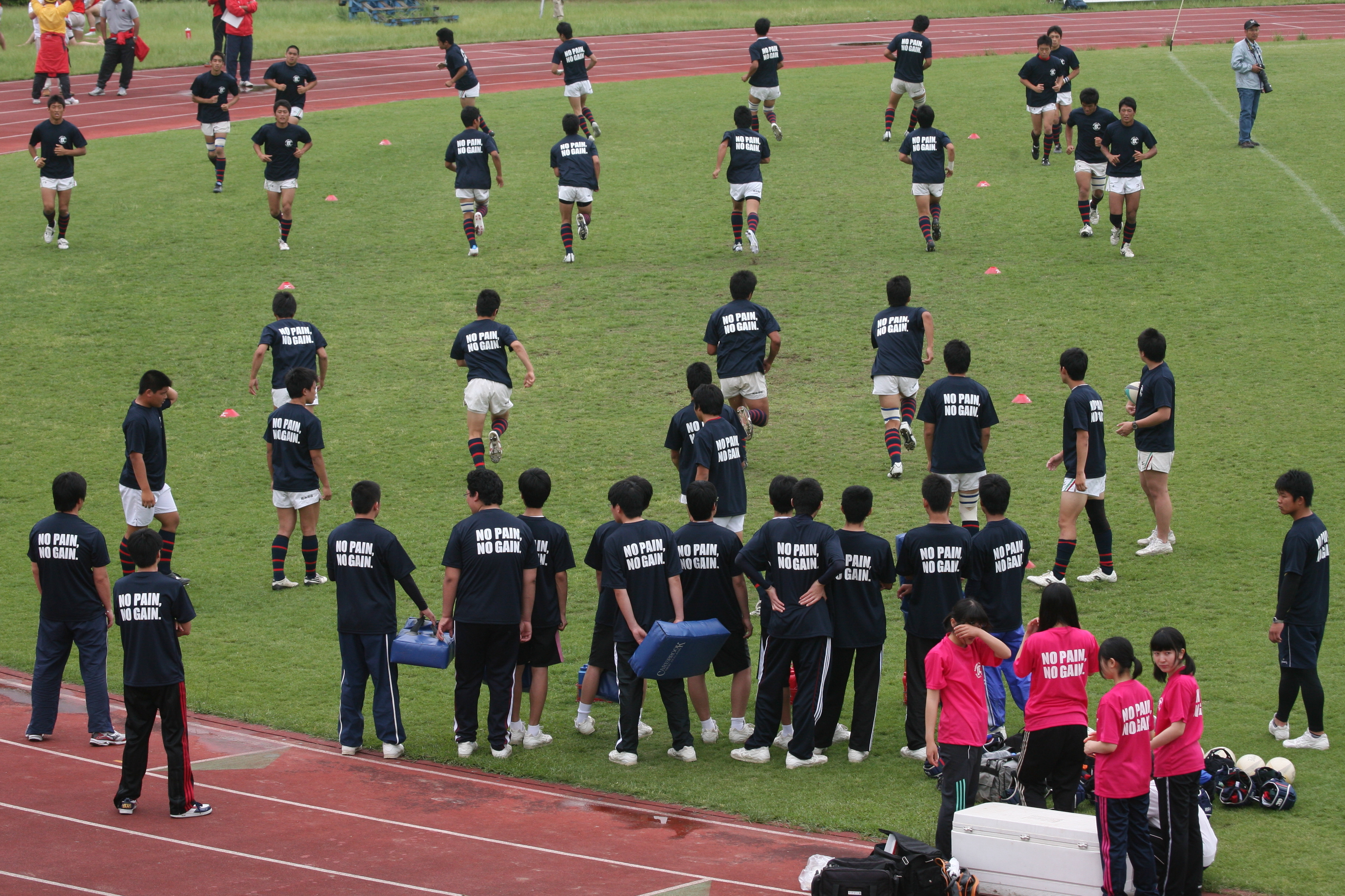 http://kokura-rugby.sakura.ne.jp/2011.5.22-1.JPG