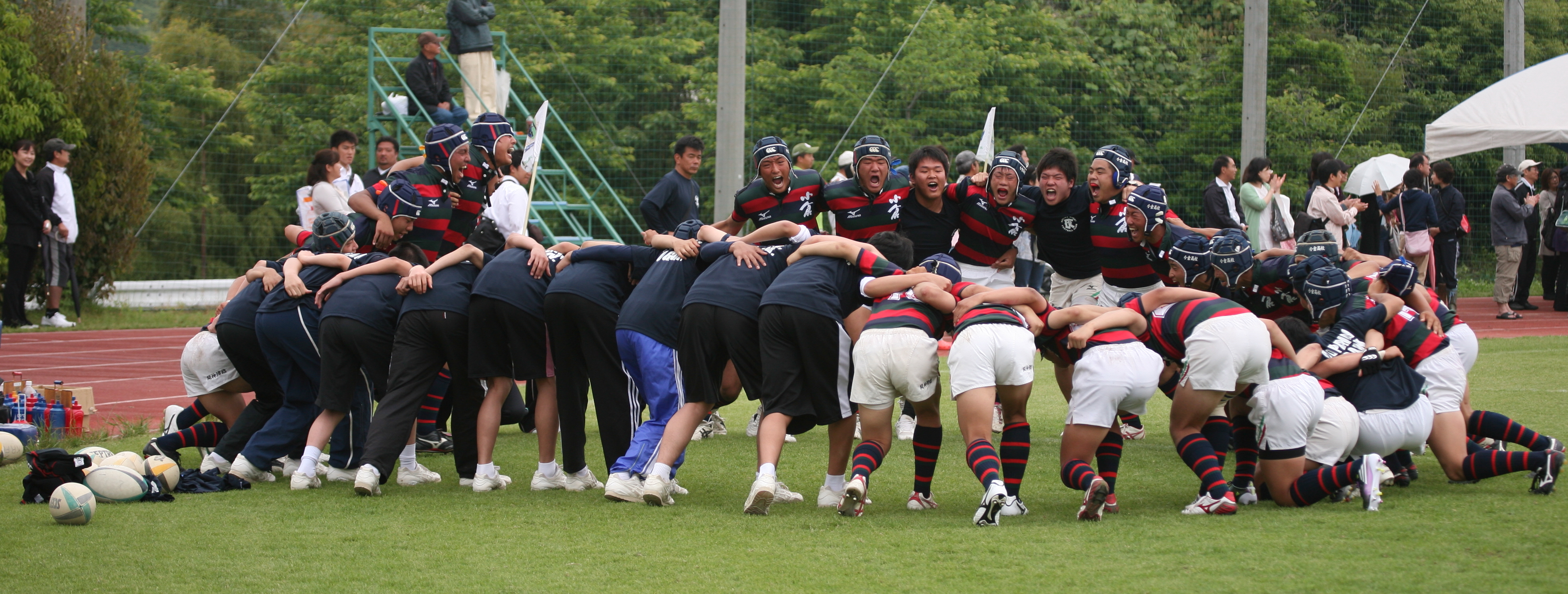 http://kokura-rugby.sakura.ne.jp/2011.5.22-A.JPG
