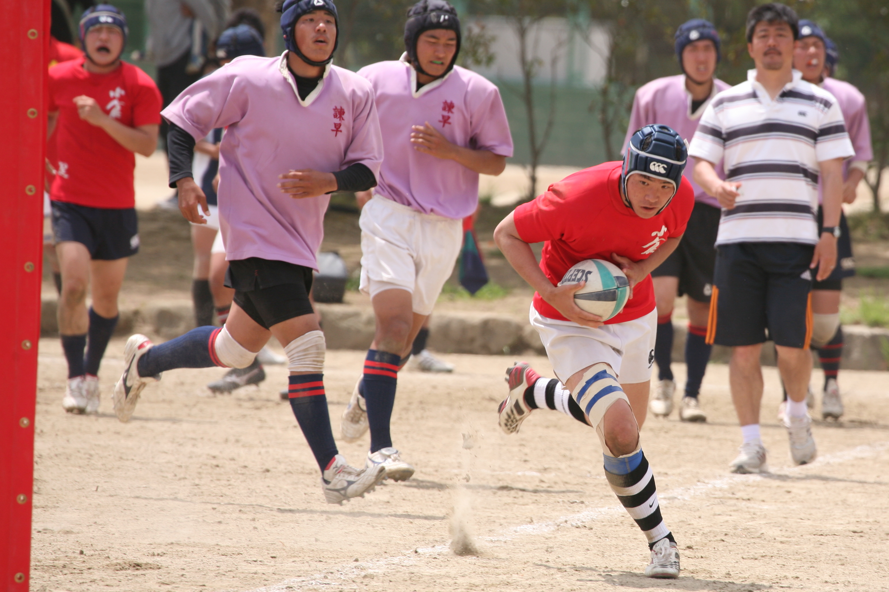 http://kokura-rugby.sakura.ne.jp/2011.5.5-10.JPG