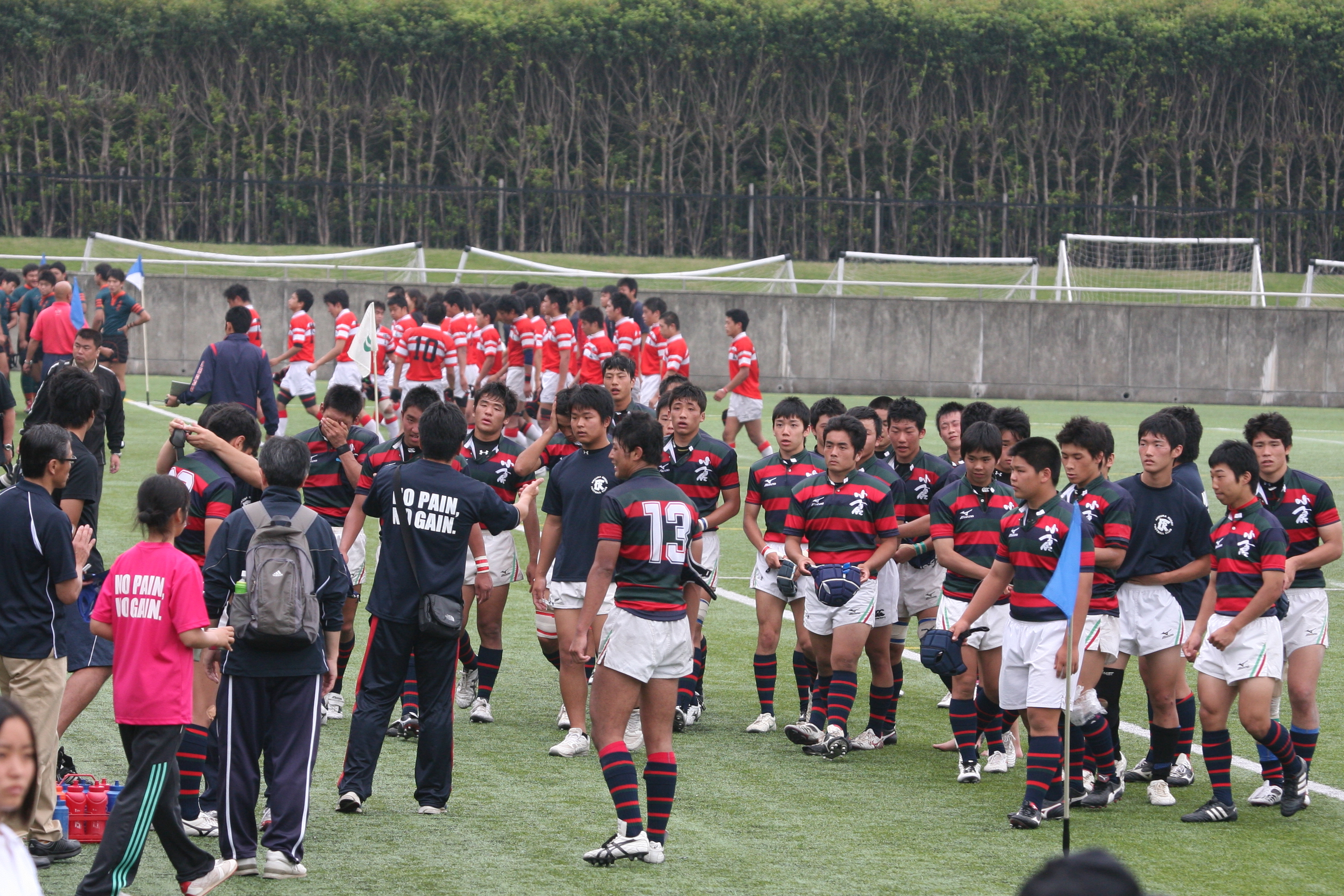 http://kokura-rugby.sakura.ne.jp/2011.6.5-21.JPG