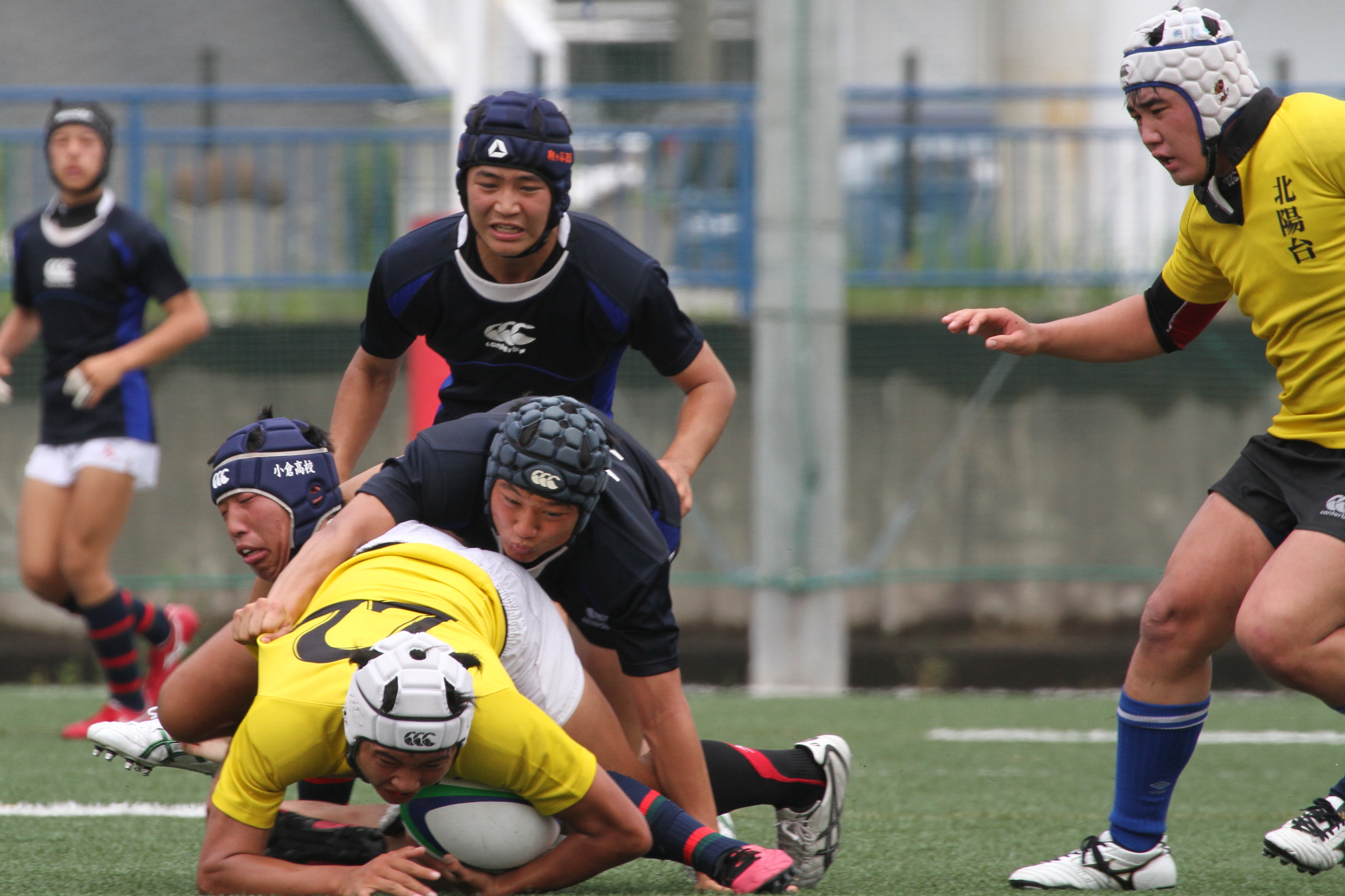 http://kokura-rugby.sakura.ne.jp/2011.7.1-11.JPG