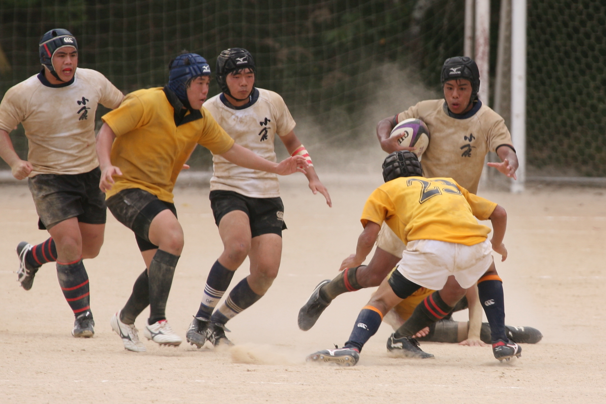 http://kokura-rugby.sakura.ne.jp/2011.7.31-17.JPG