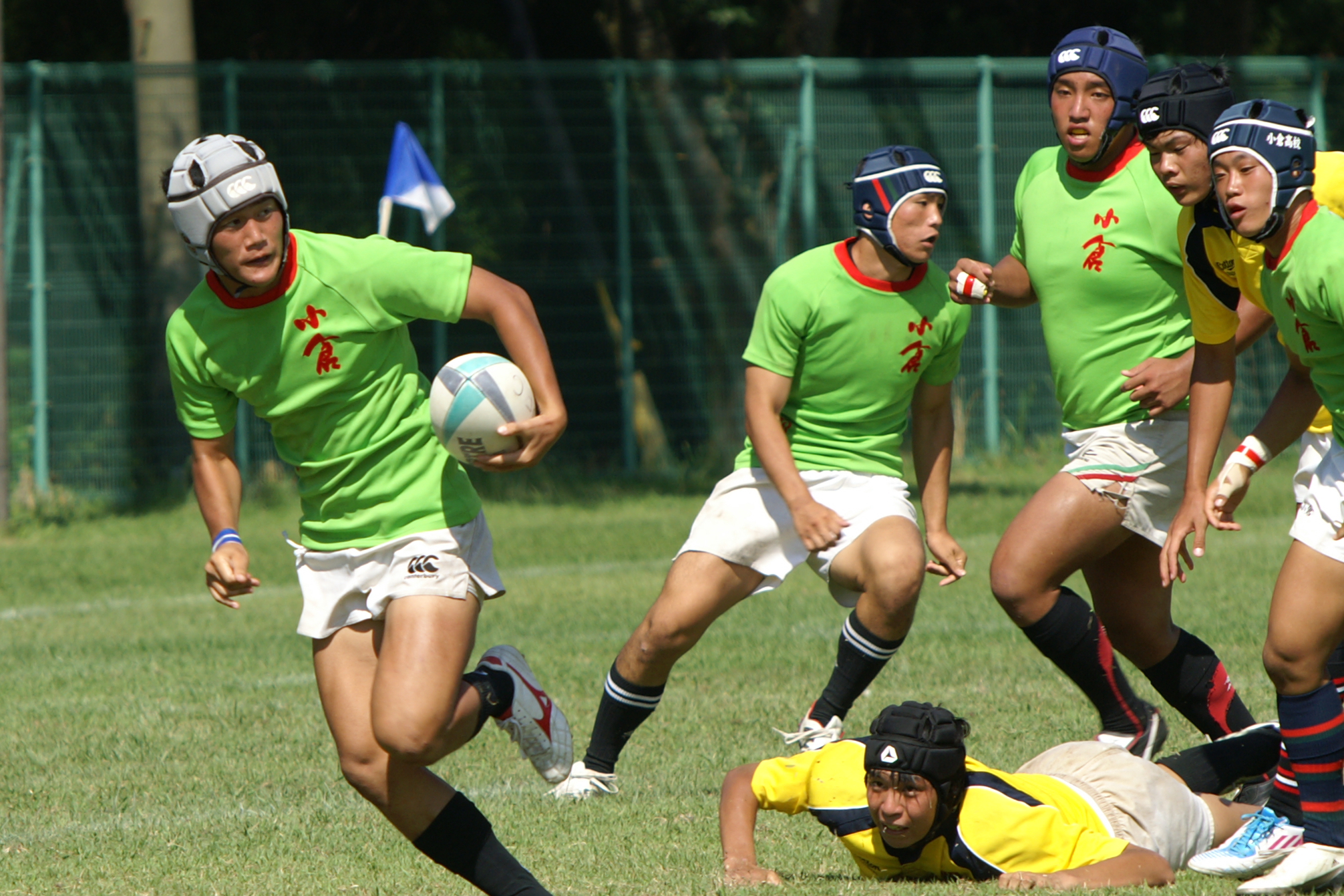 http://kokura-rugby.sakura.ne.jp/2011.8.12-8.JPG