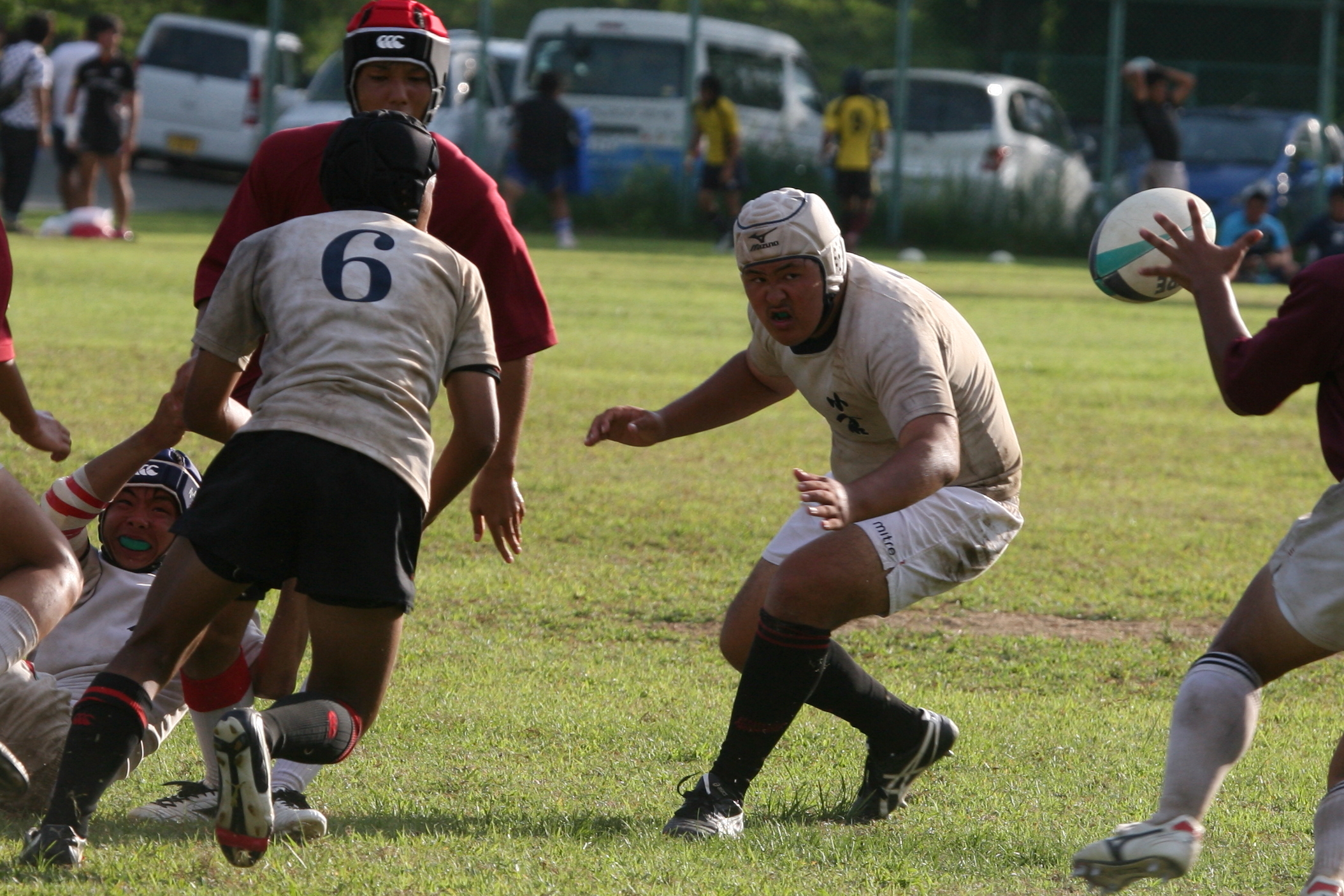 http://kokura-rugby.sakura.ne.jp/2011.8.13-10.JPG