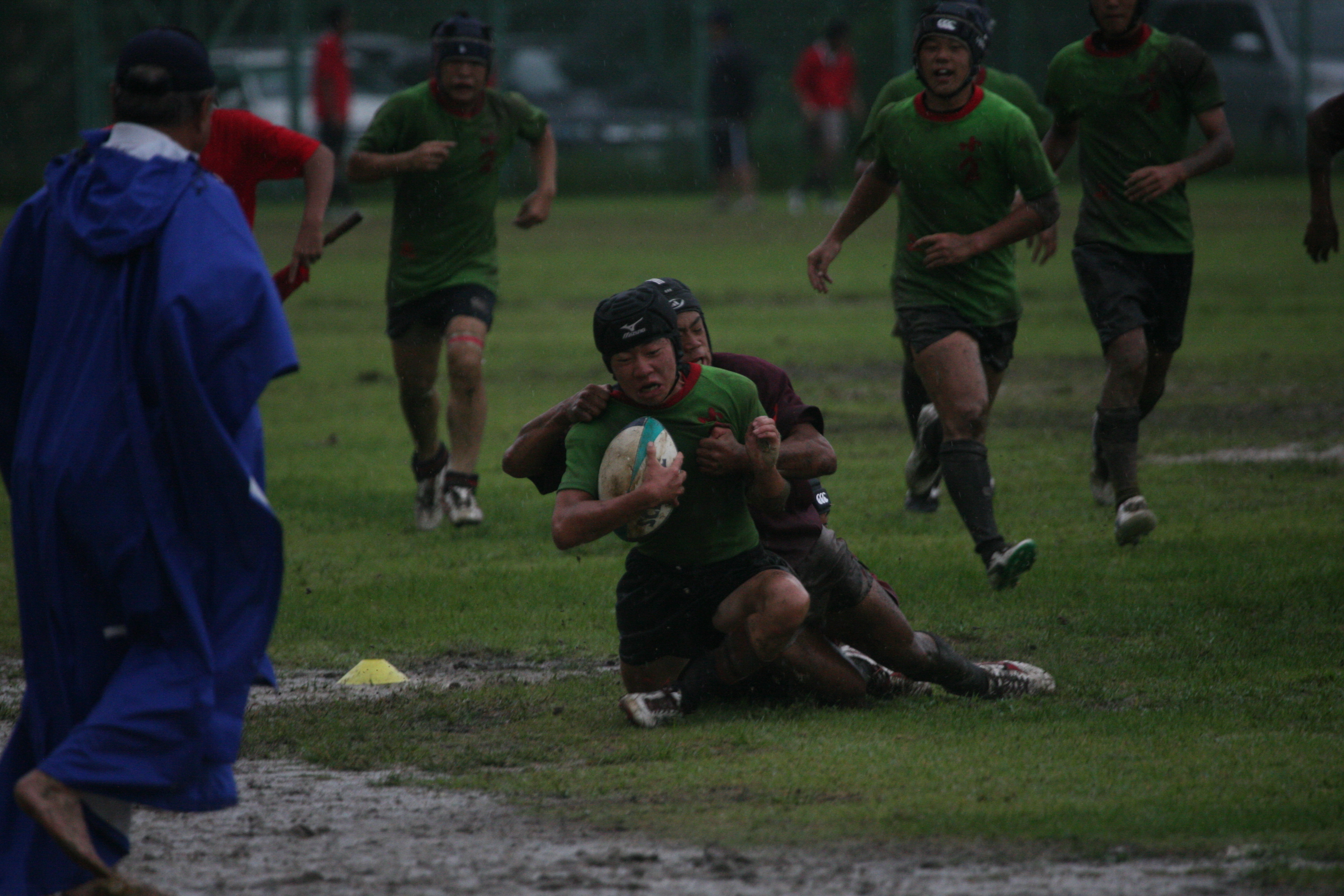 http://kokura-rugby.sakura.ne.jp/2011.8.15-10.JPG