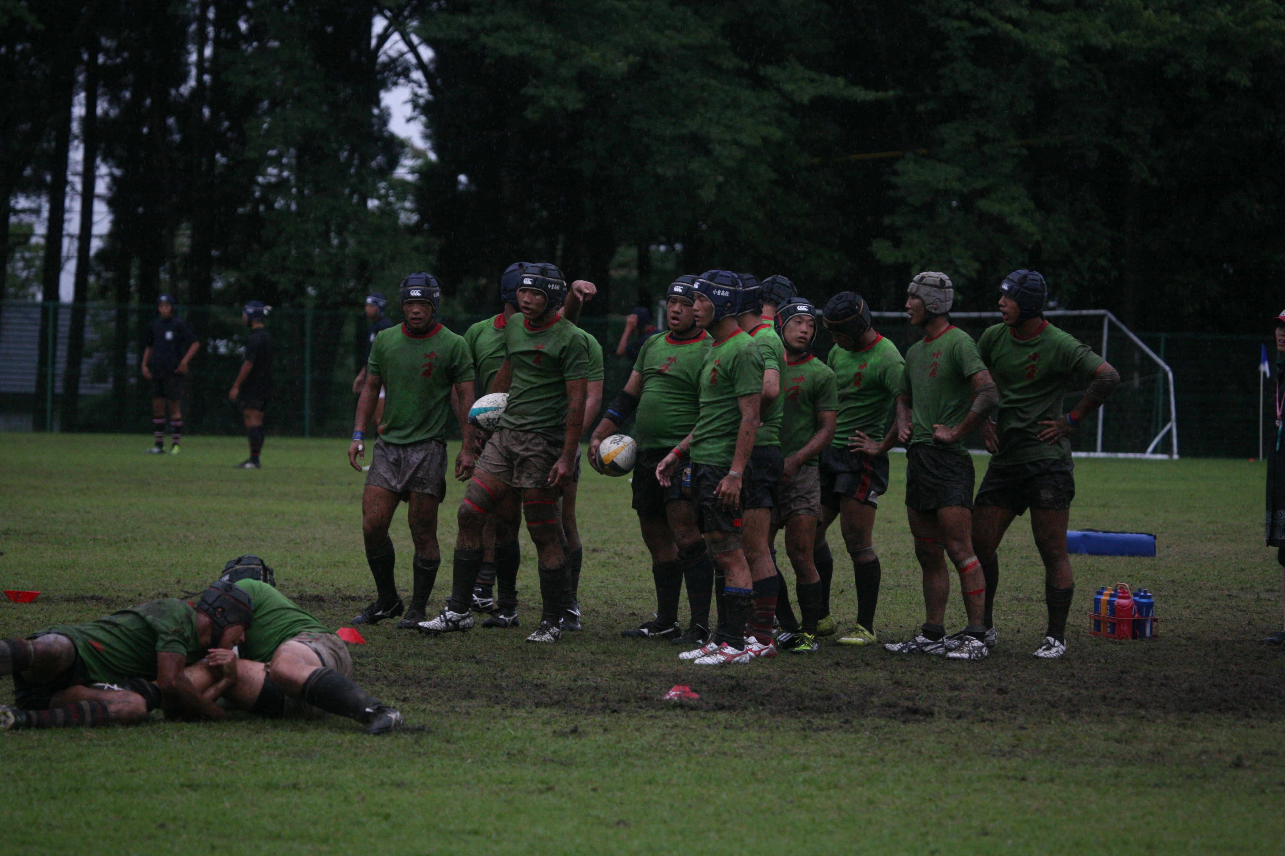 http://kokura-rugby.sakura.ne.jp/2011.8.15-13.JPG