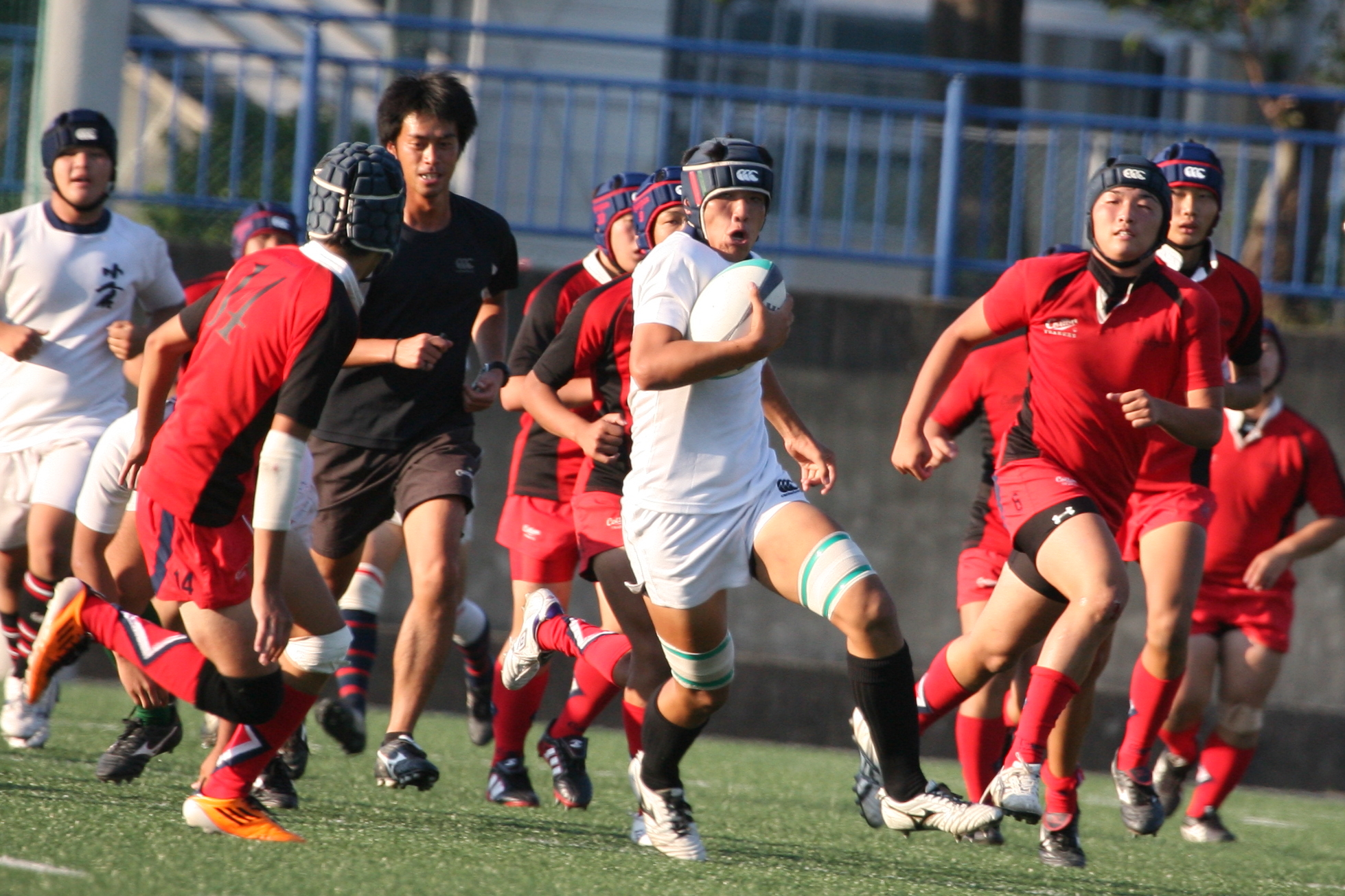 http://kokura-rugby.sakura.ne.jp/2011.9.24-14.JPG
