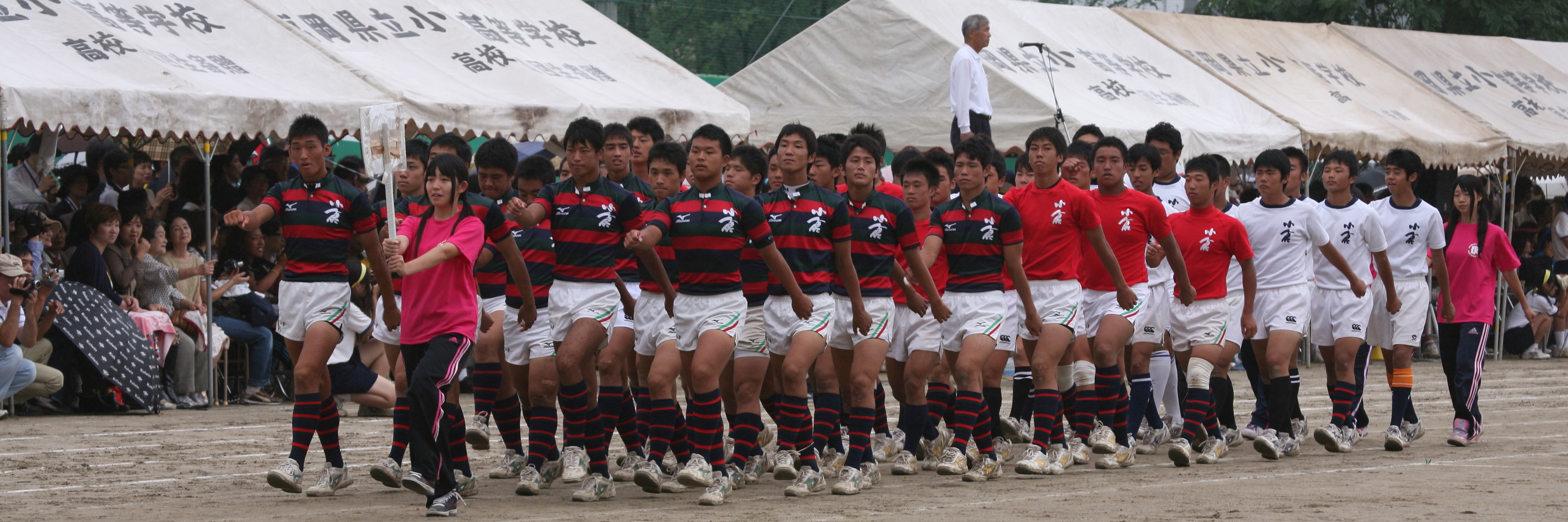 http://kokura-rugby.sakura.ne.jp/2011.9.4-11A.JPG