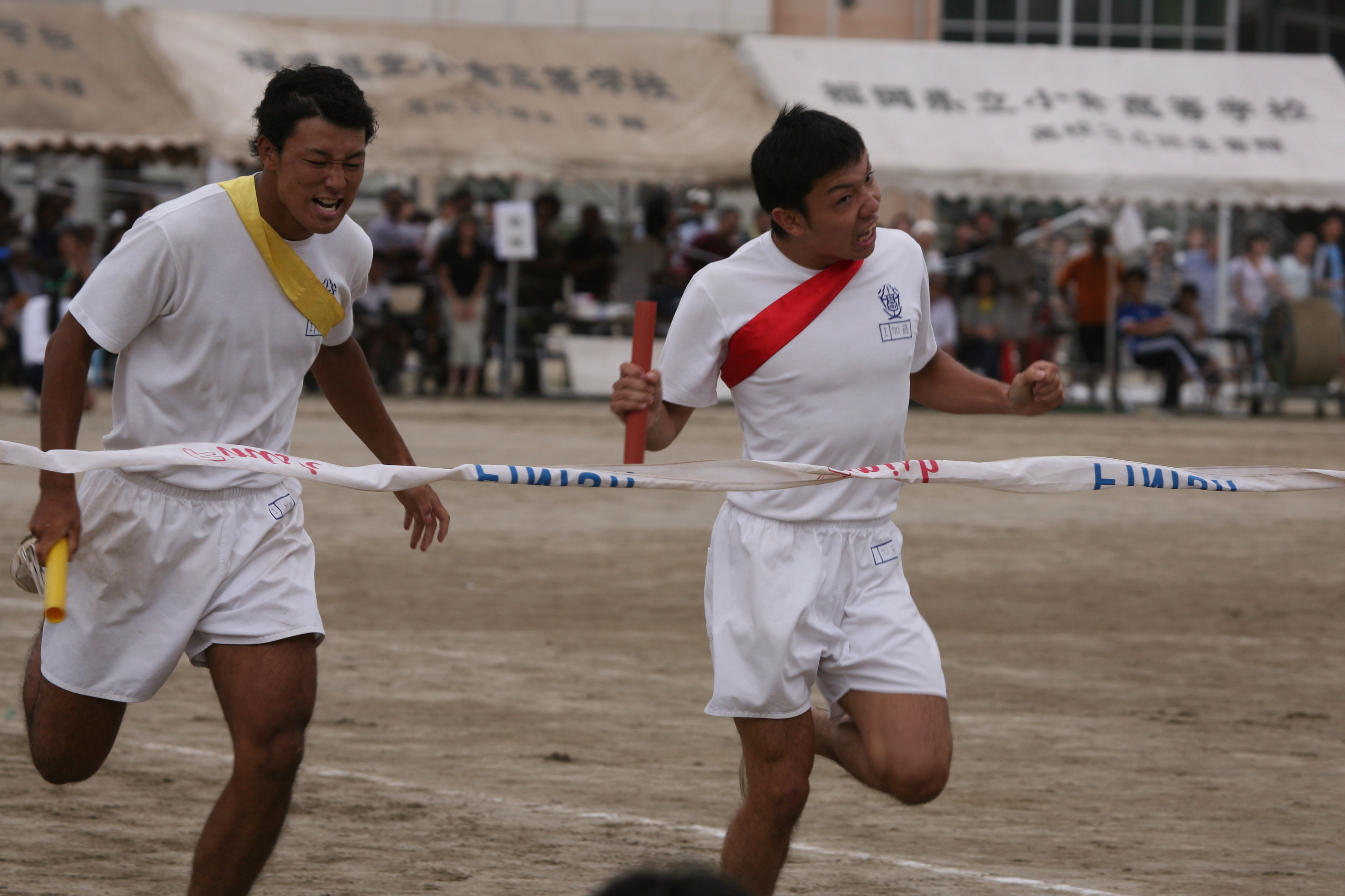 http://kokura-rugby.sakura.ne.jp/2011.9.4-35.JPG