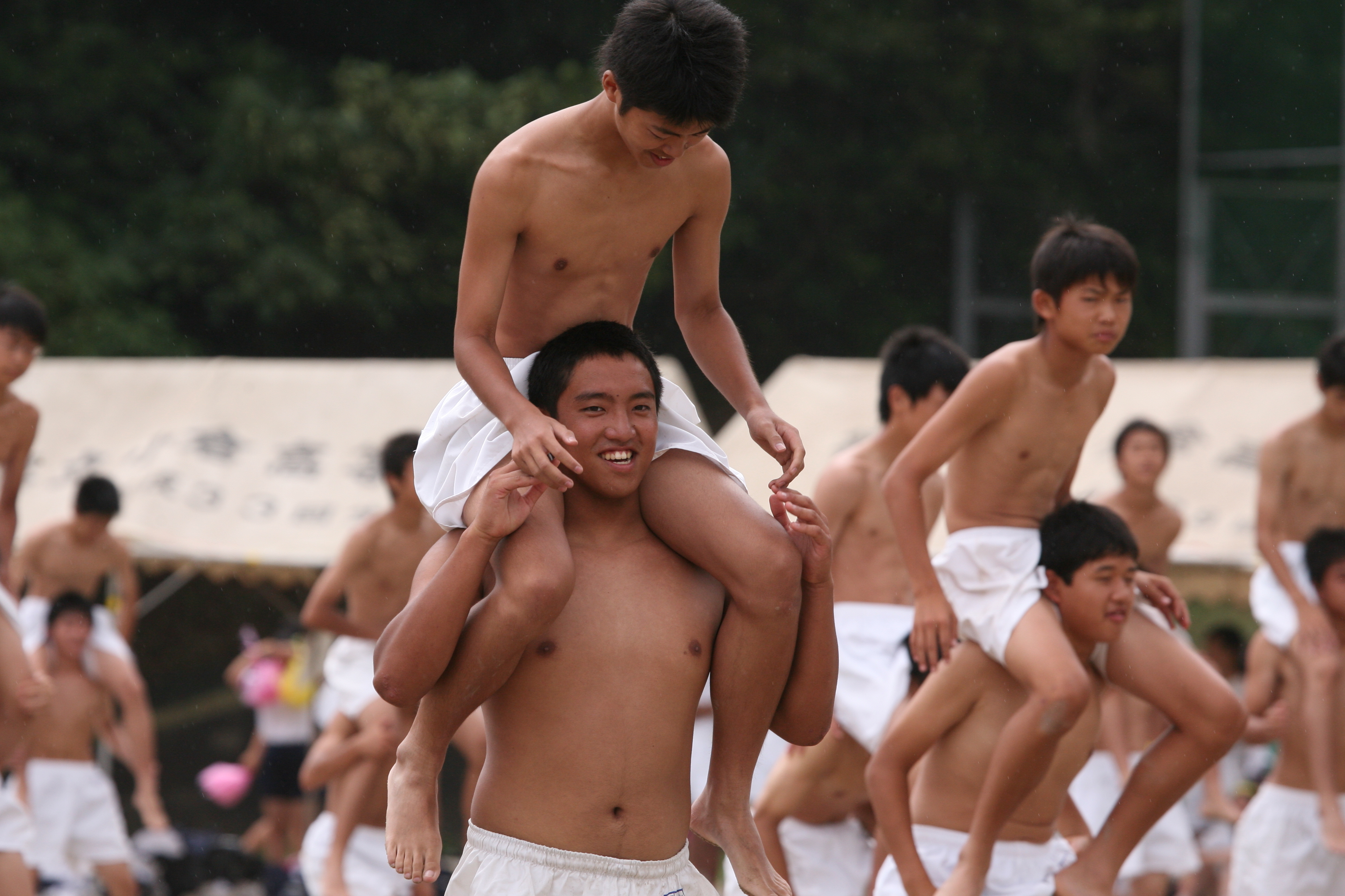 http://kokura-rugby.sakura.ne.jp/2011.9.4-4.JPG
