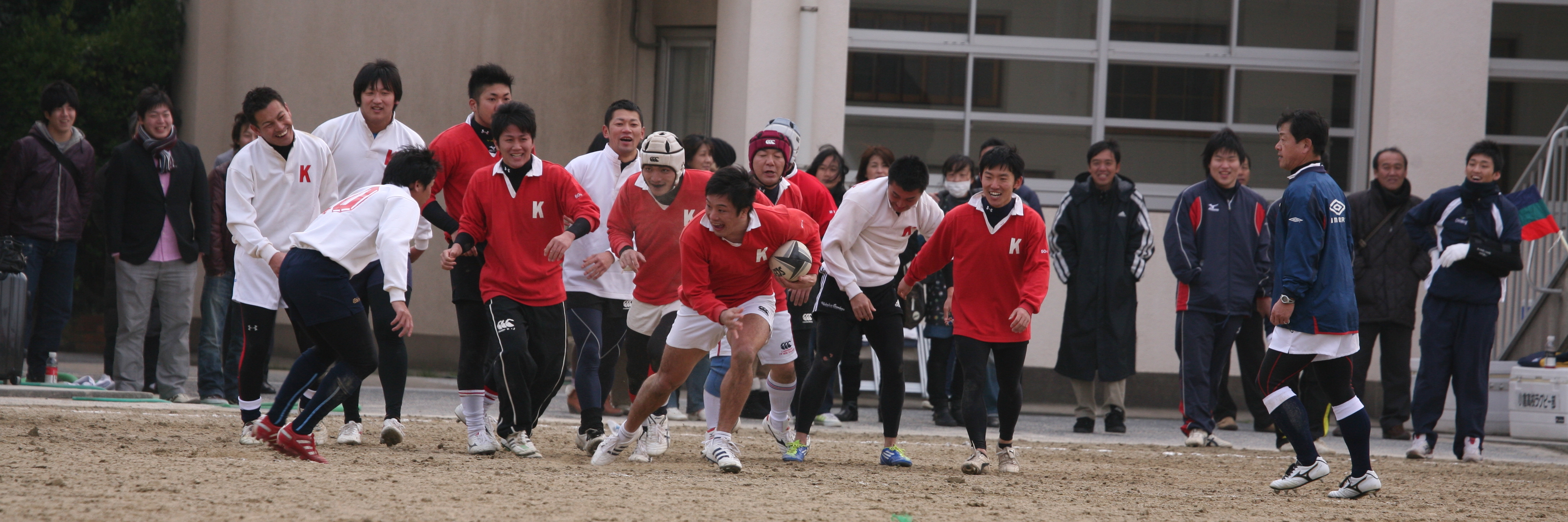 http://kokura-rugby.sakura.ne.jp/2012.1.3-II.JPG