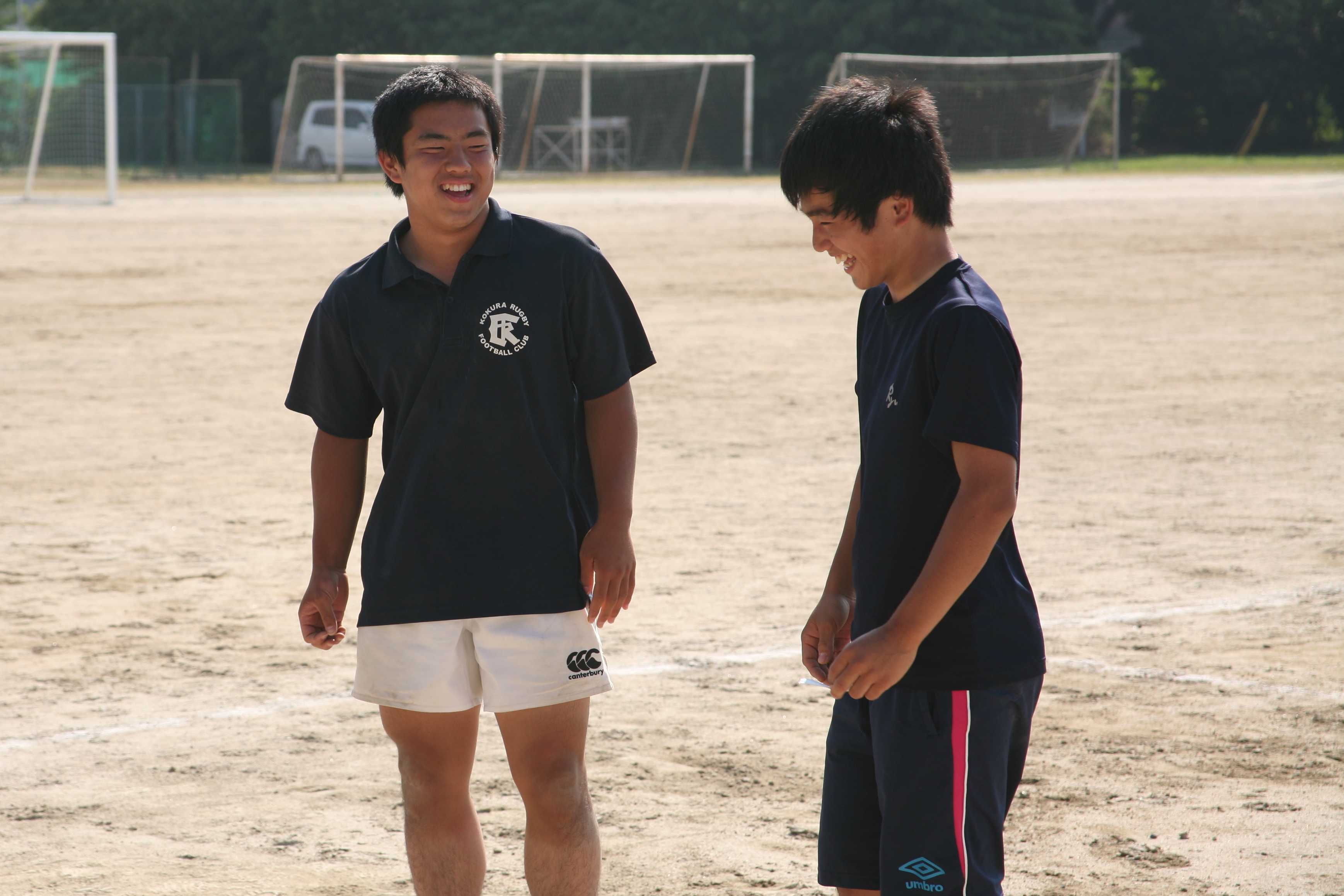 http://kokura-rugby.sakura.ne.jp/2012.6.10-10.JPG
