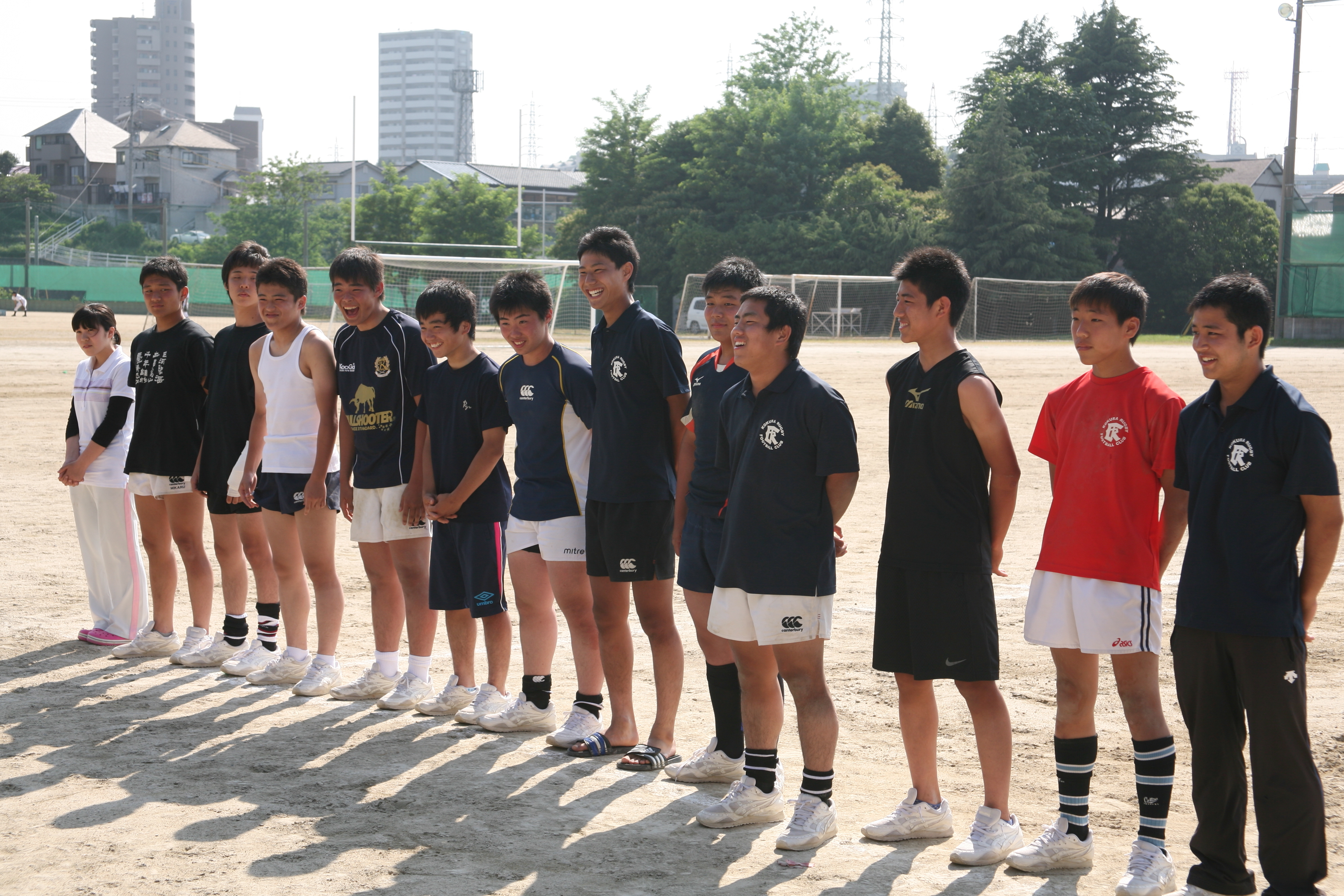 http://kokura-rugby.sakura.ne.jp/2012.6.10-3.JPG