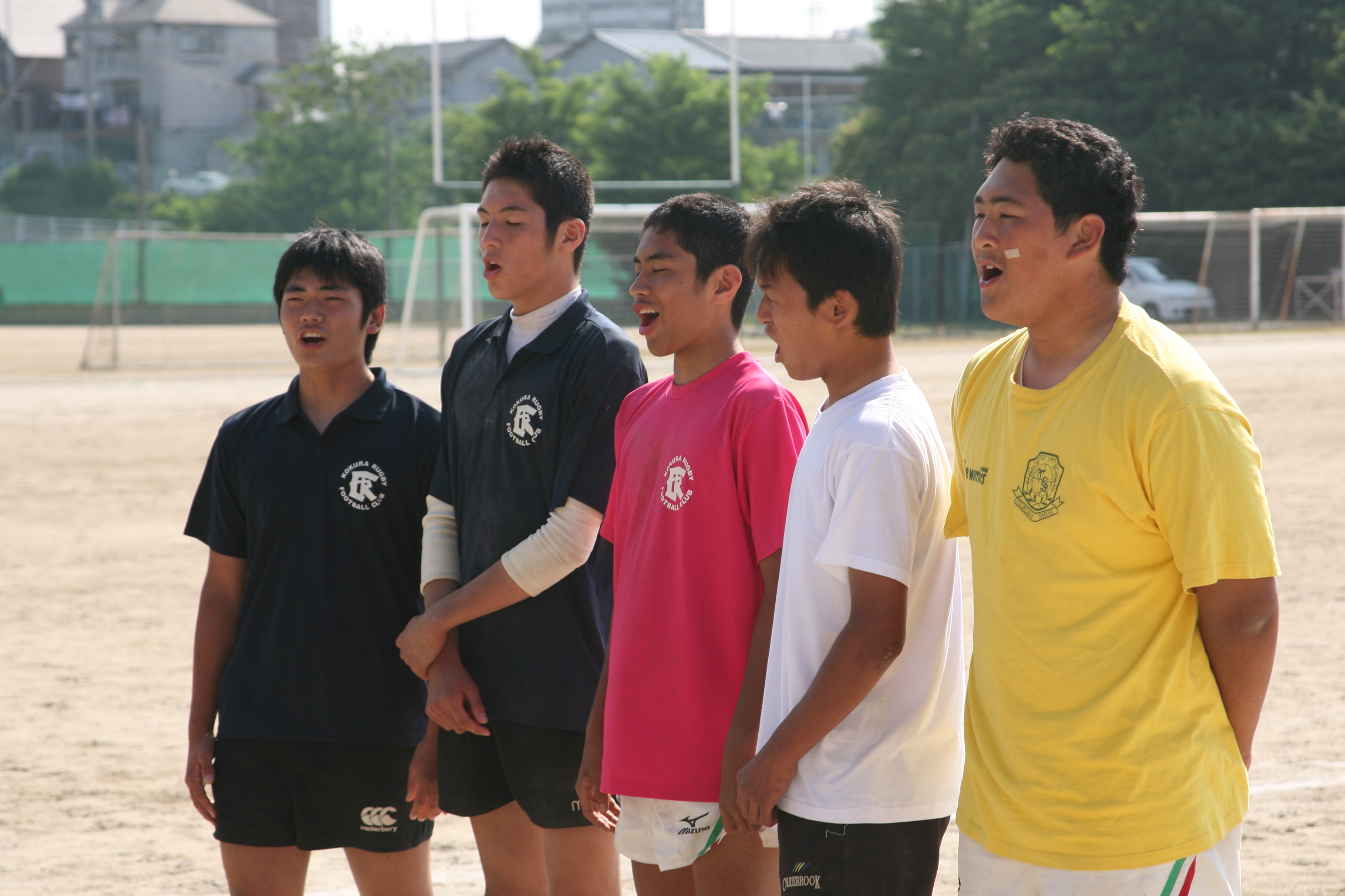 http://kokura-rugby.sakura.ne.jp/2012.6.10-6.JPG