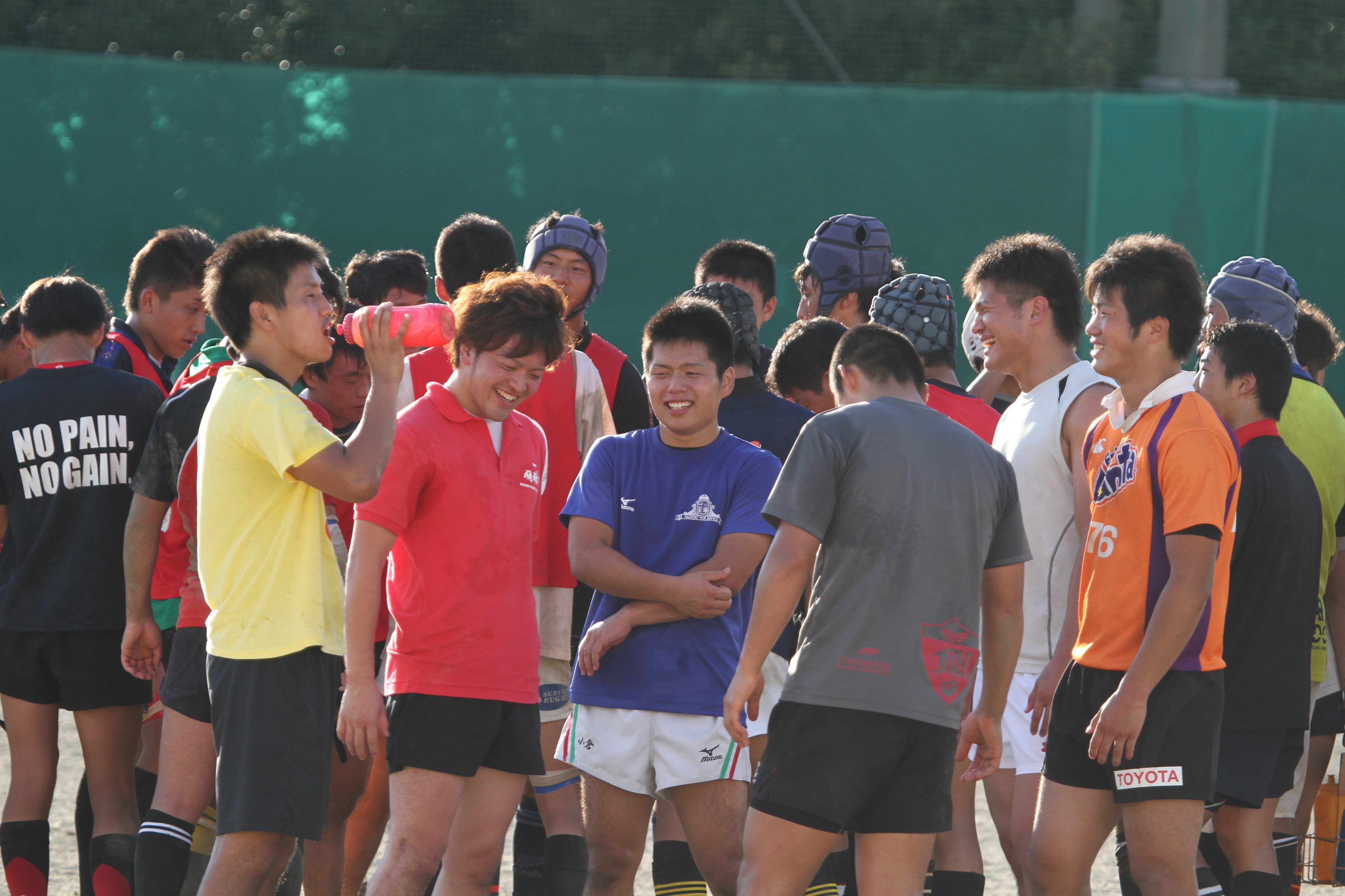 http://kokura-rugby.sakura.ne.jp/2012.7.28-12.JPG