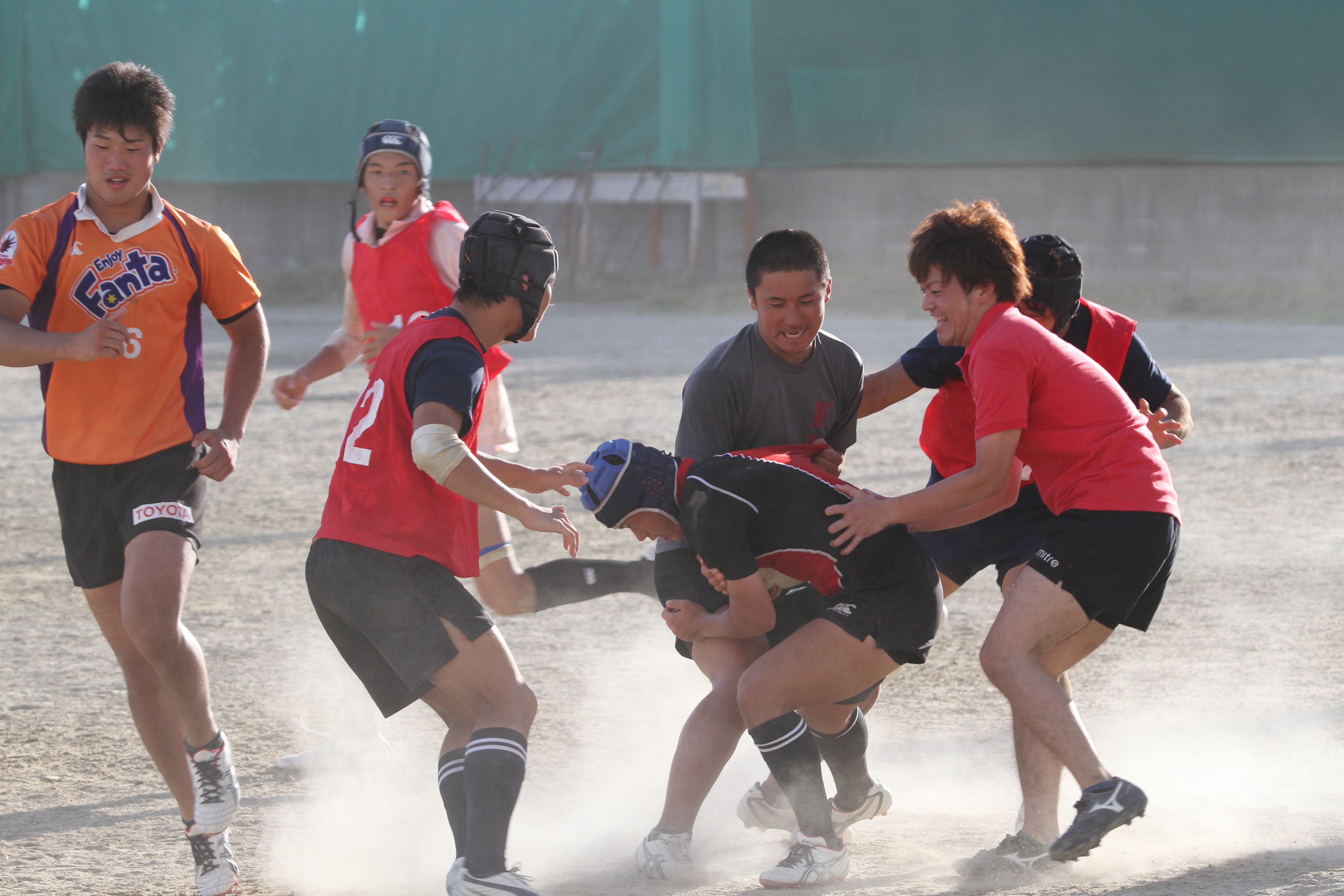 http://kokura-rugby.sakura.ne.jp/2012.7.28-7.JPG