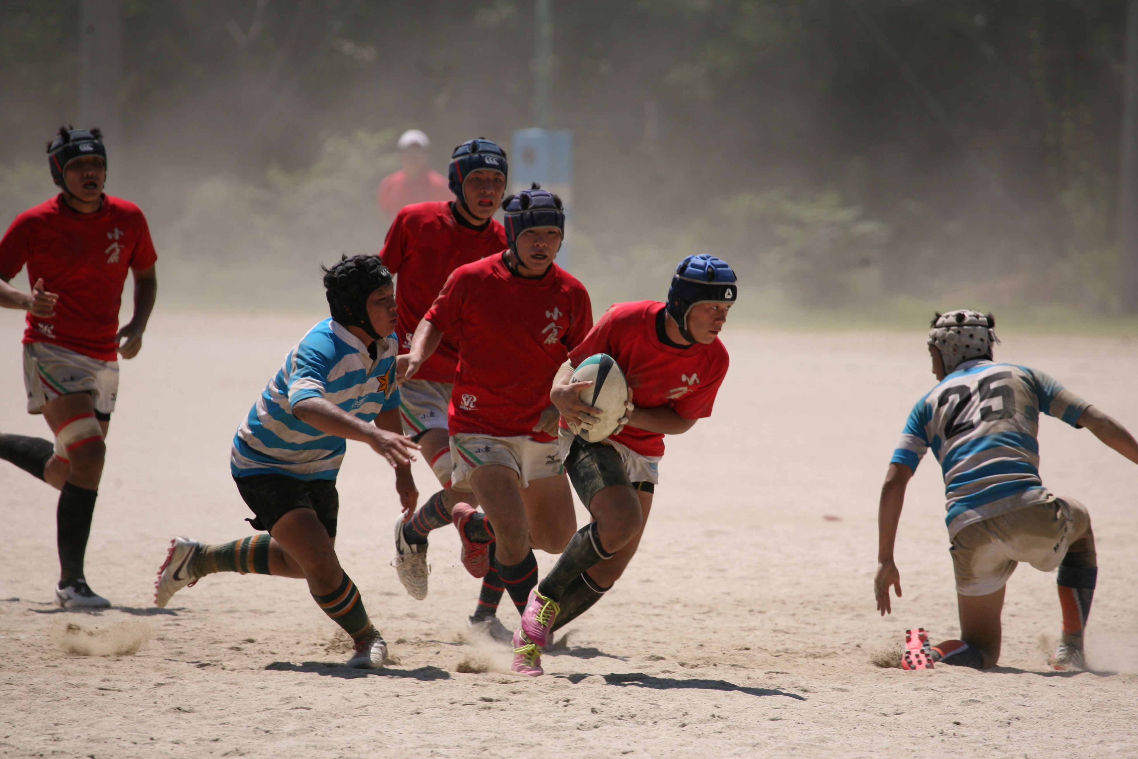 http://kokura-rugby.sakura.ne.jp/2012.7.29-8.JPG