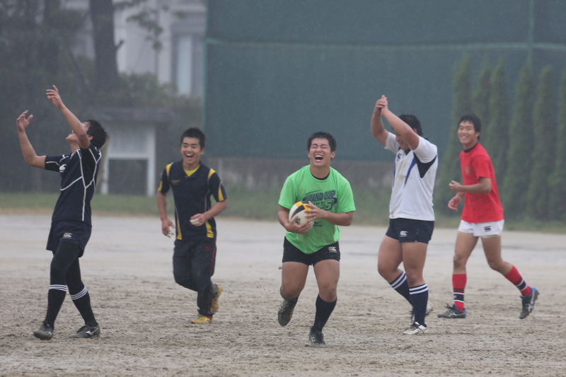 http://kokura-rugby.sakura.ne.jp/2013.11.3-14.JPG
