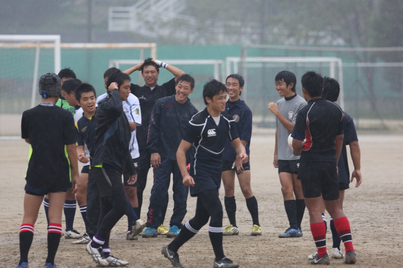 http://kokura-rugby.sakura.ne.jp/2013.11.3-3.JPG