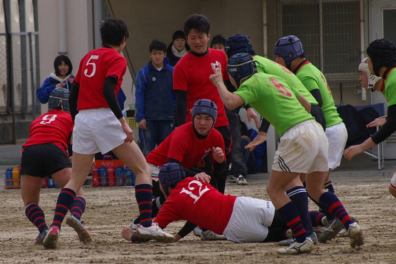 http://kokura-rugby.sakura.ne.jp/2013.3.2-5.JPG