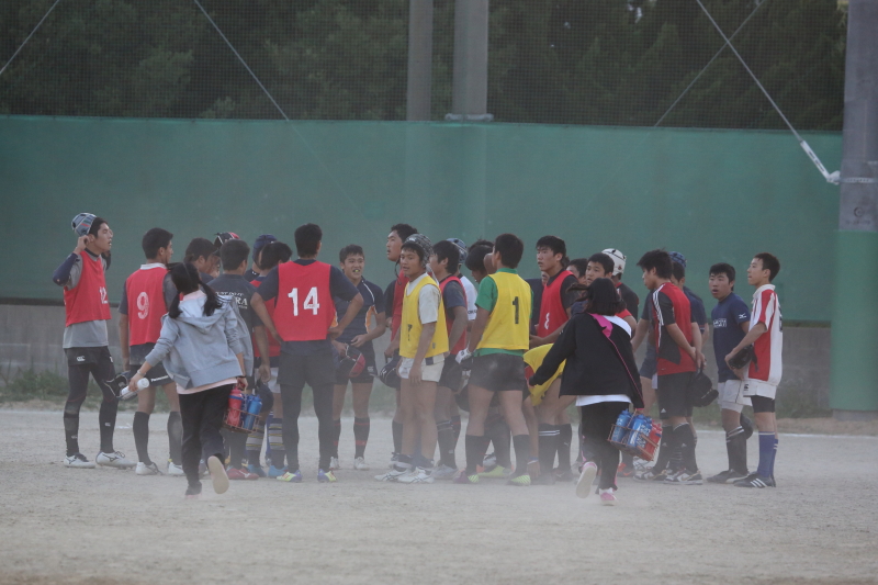 http://kokura-rugby.sakura.ne.jp/2013.5.17-3.JPG