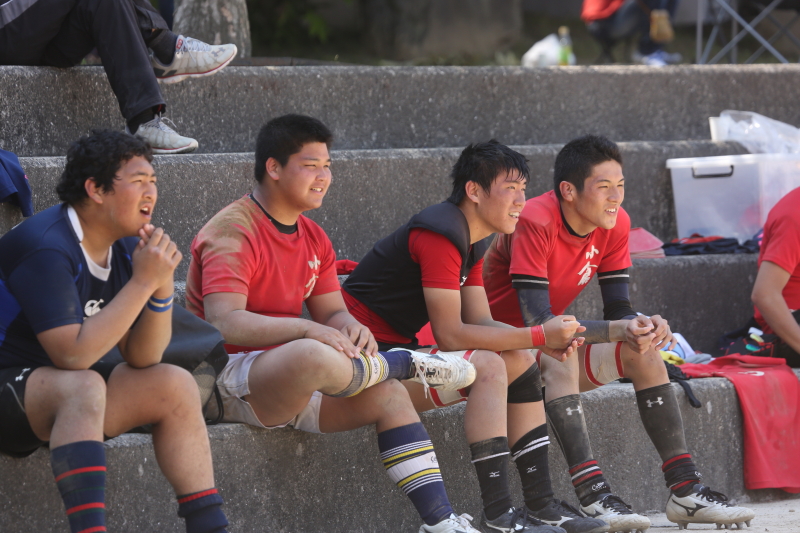 http://kokura-rugby.sakura.ne.jp/2013.5.4-9.JPG