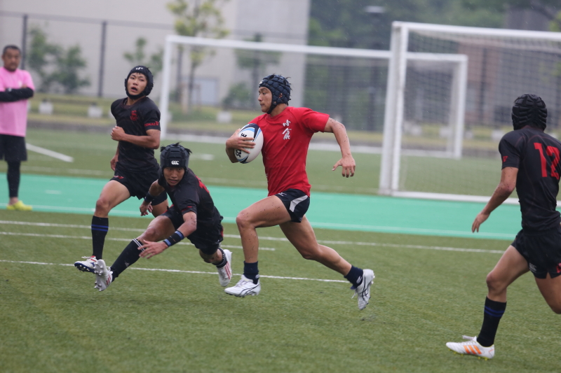 http://kokura-rugby.sakura.ne.jp/2013.6.1-21.JPG