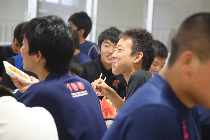 http://kokura-rugby.sakura.ne.jp/2013.6.9-18.JPG