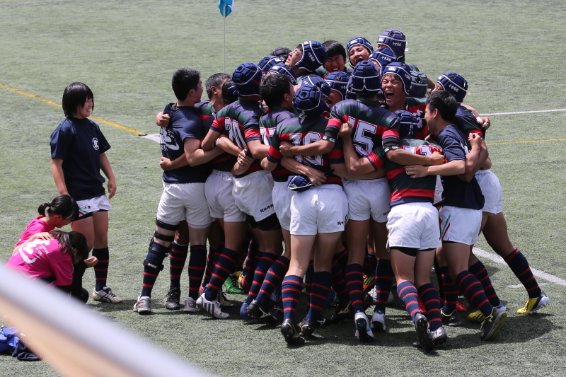 http://kokura-rugby.sakura.ne.jp/2014.5.18-18.JPG