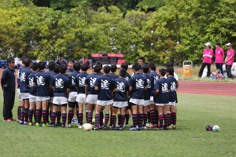 http://kokura-rugby.sakura.ne.jp/2014.5.25-3.JPG